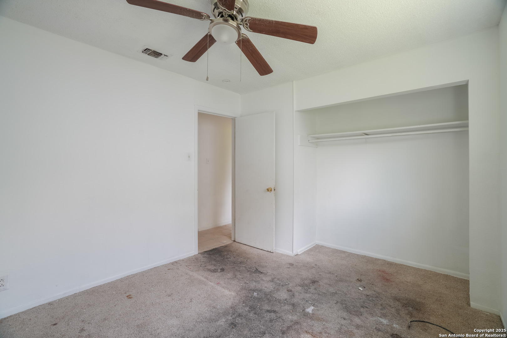 5811 Shadow Way