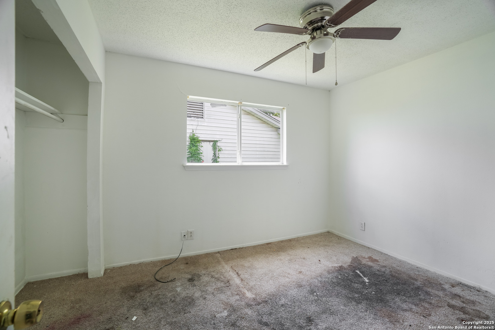 5811 Shadow Way