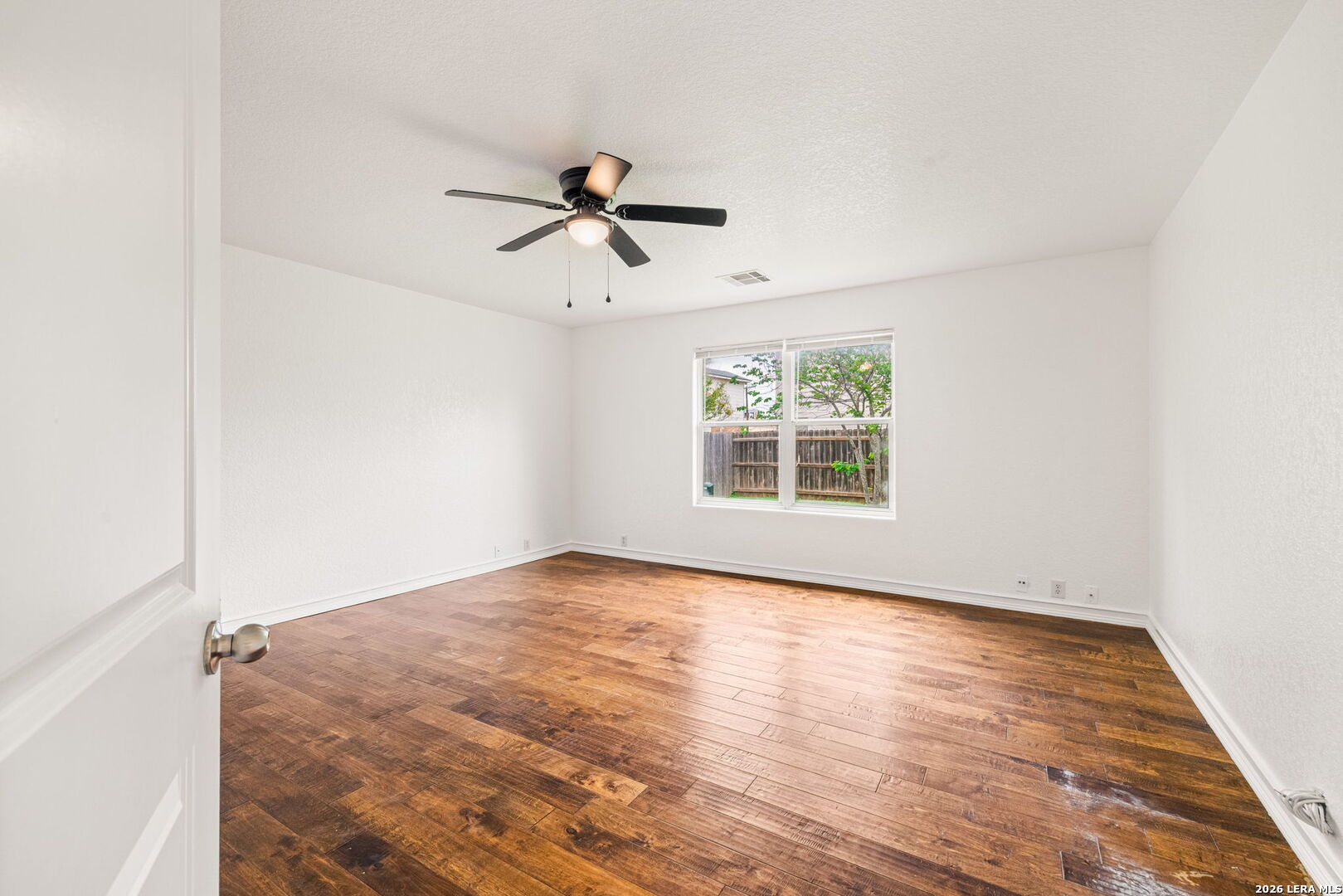 9027 Timber Laurel