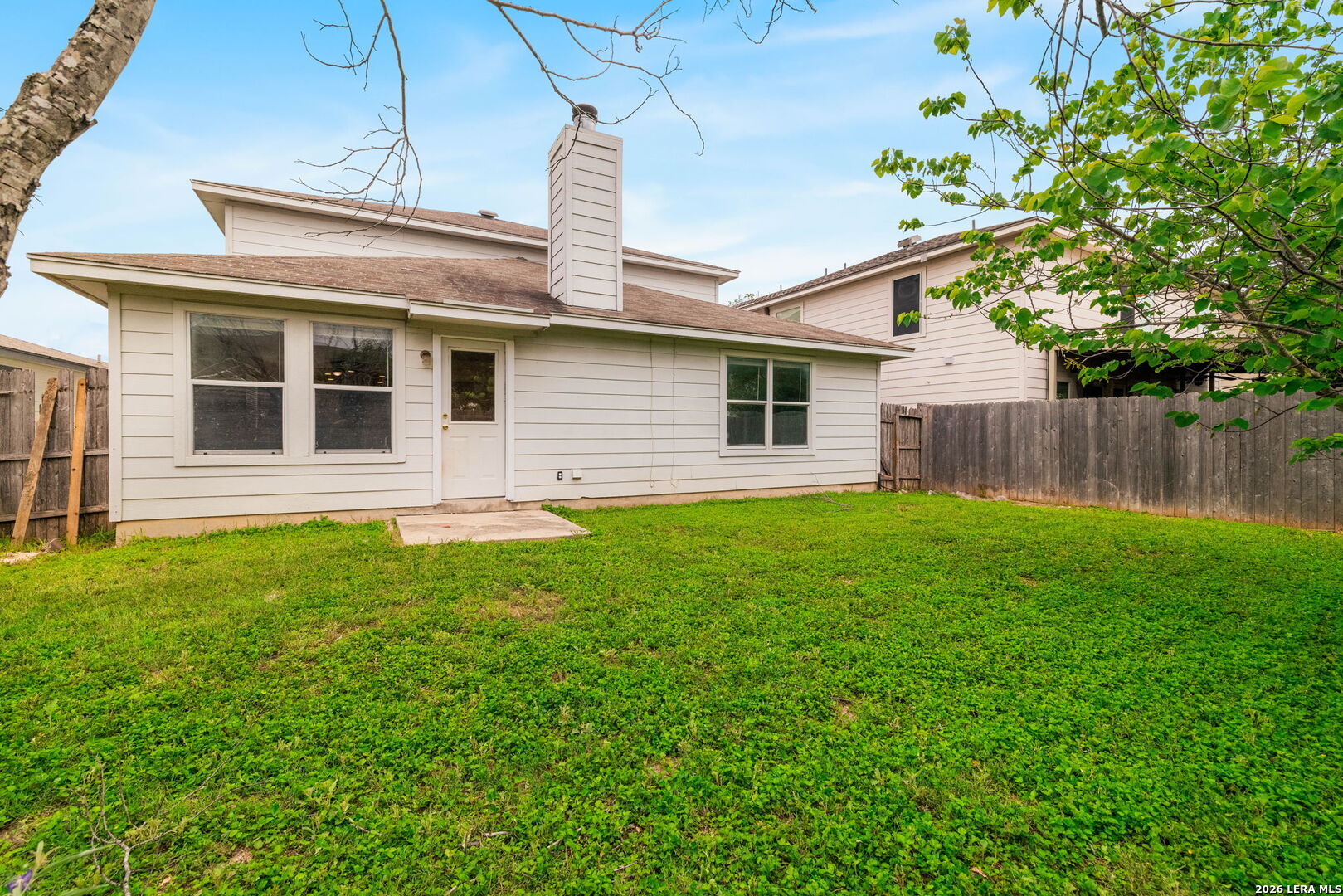 9027 Timber Laurel