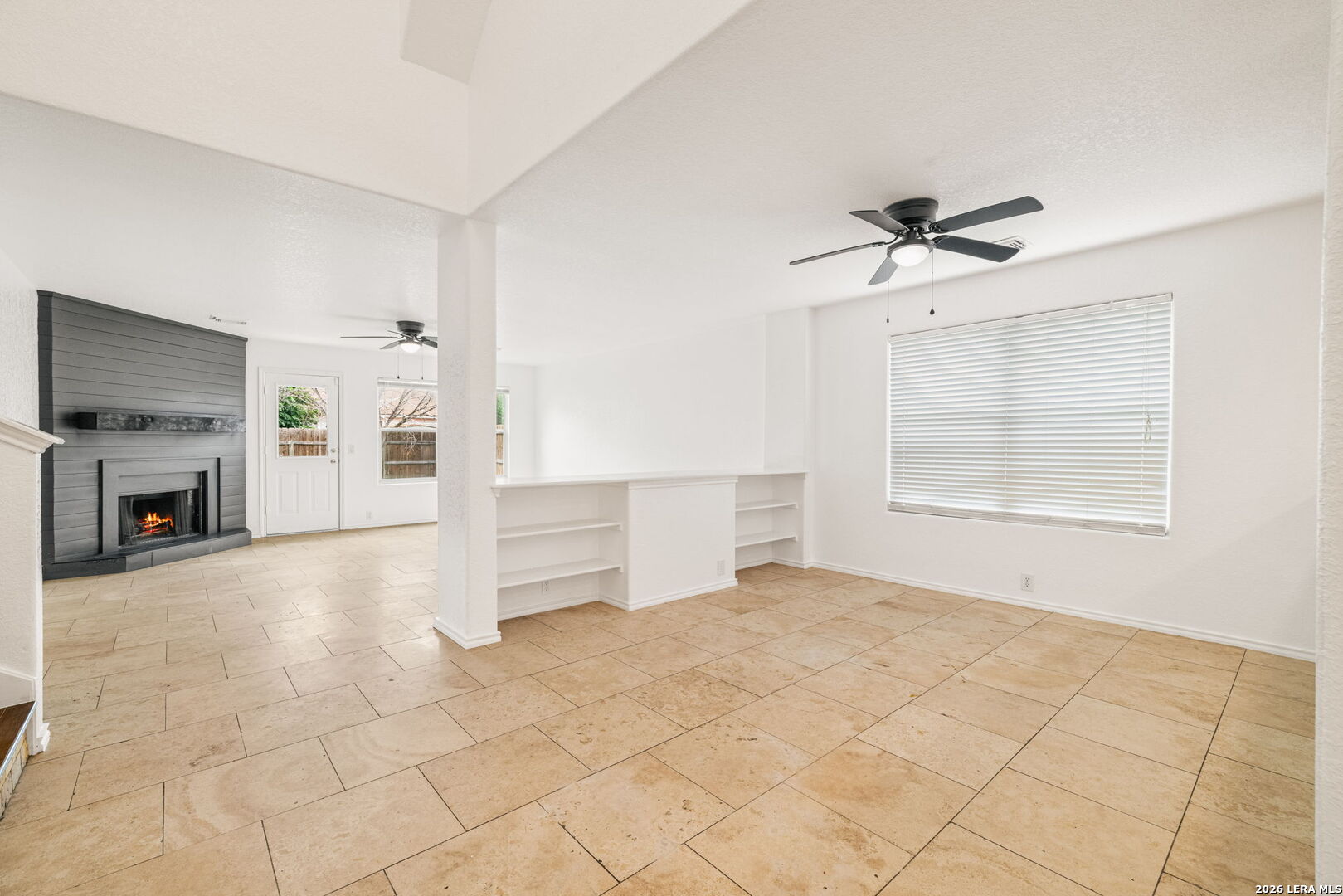 9027 Timber Laurel