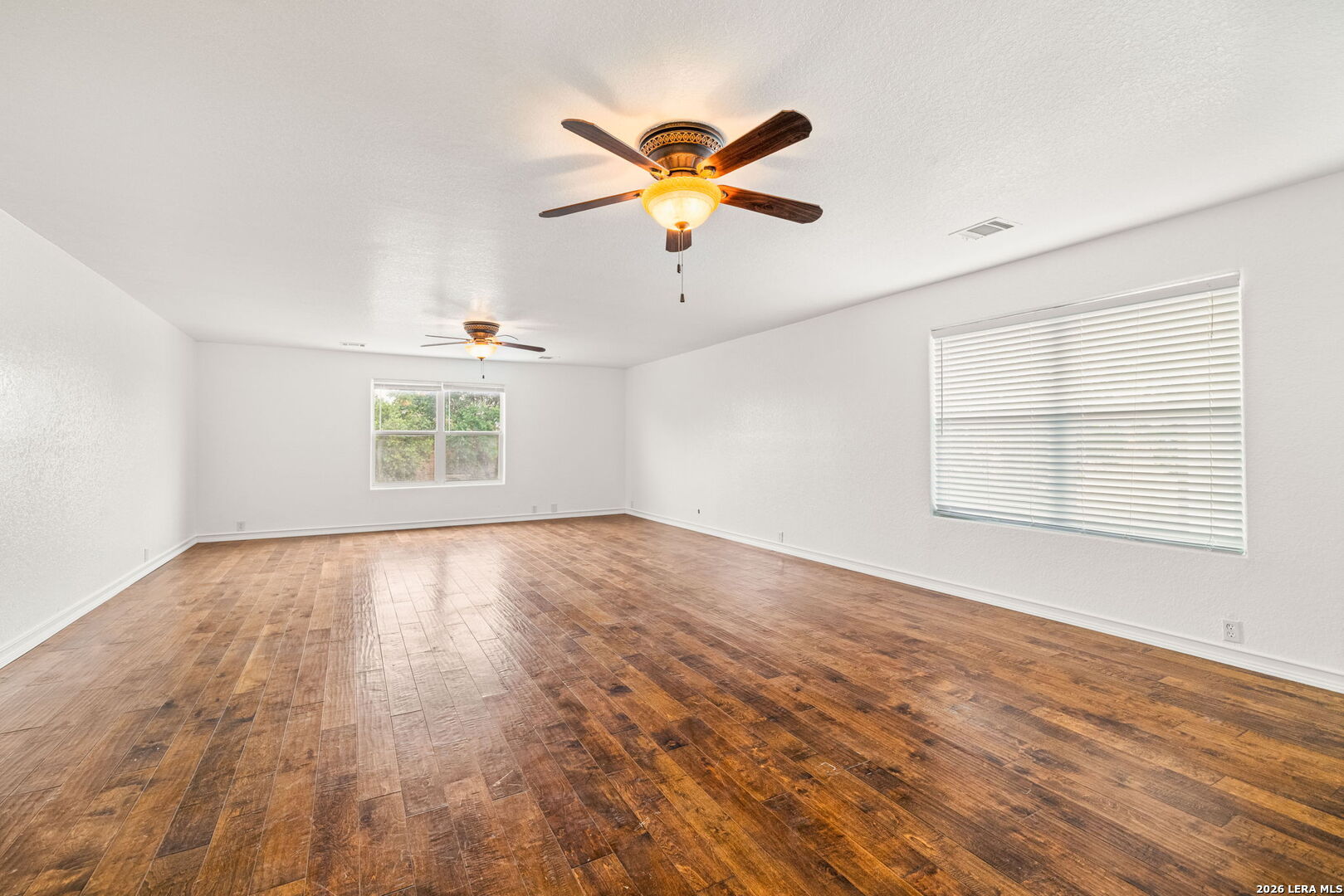 9027 Timber Laurel