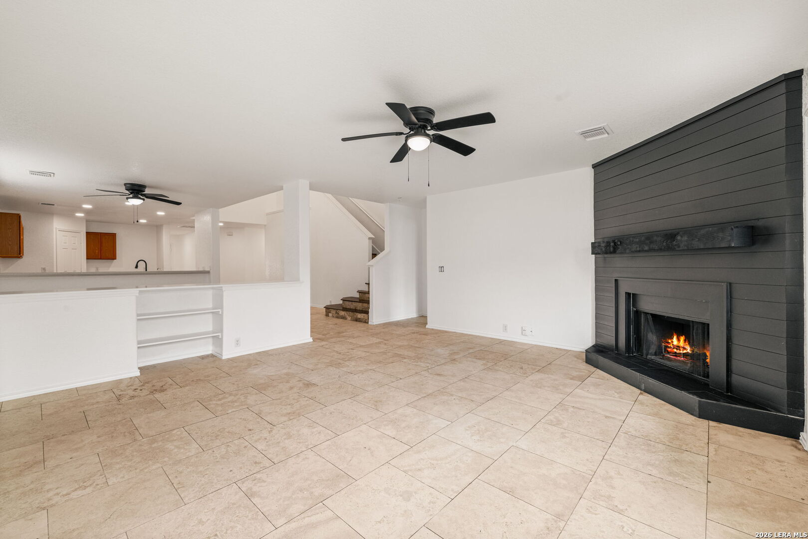 9027 Timber Laurel