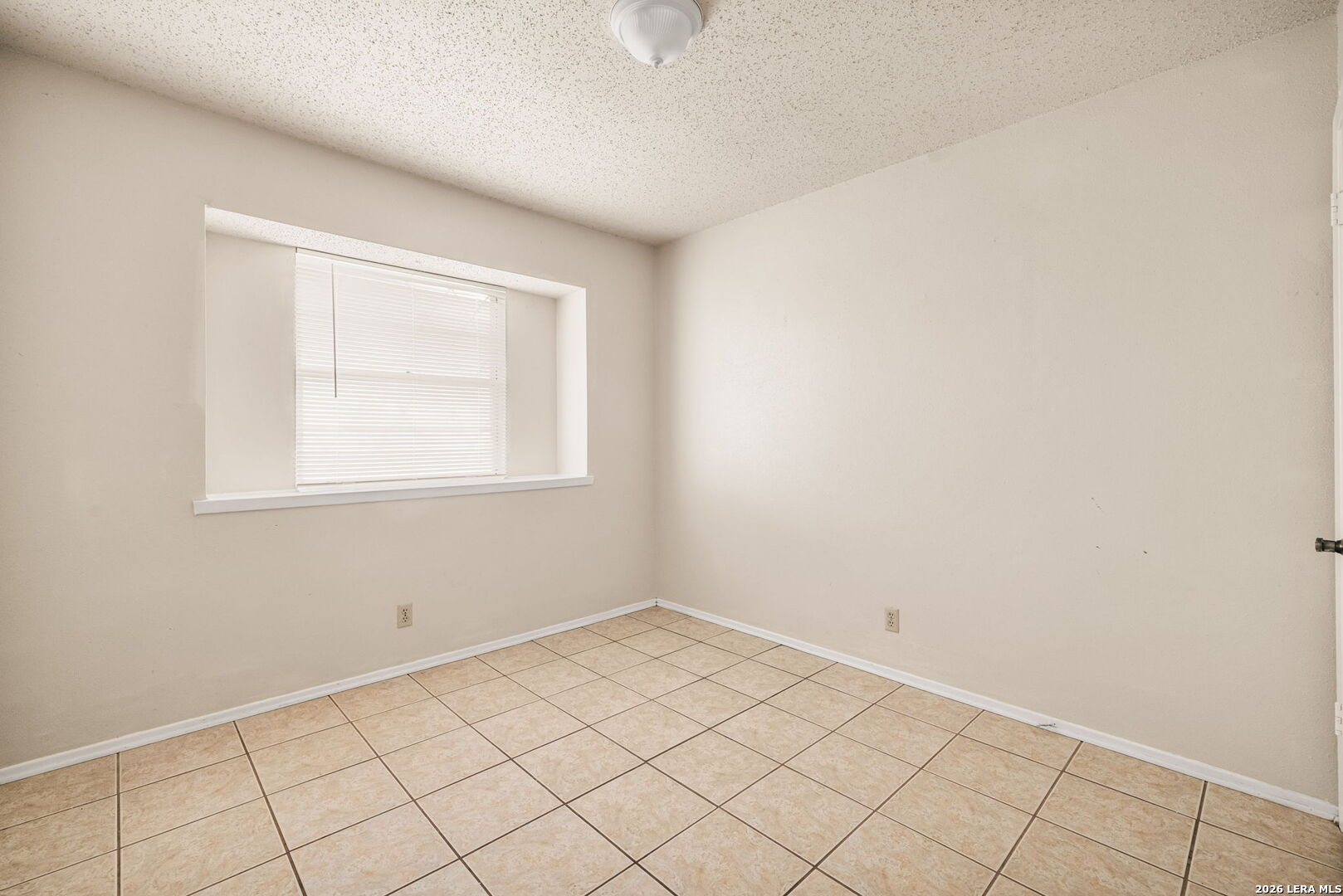 4310 Valleybrook