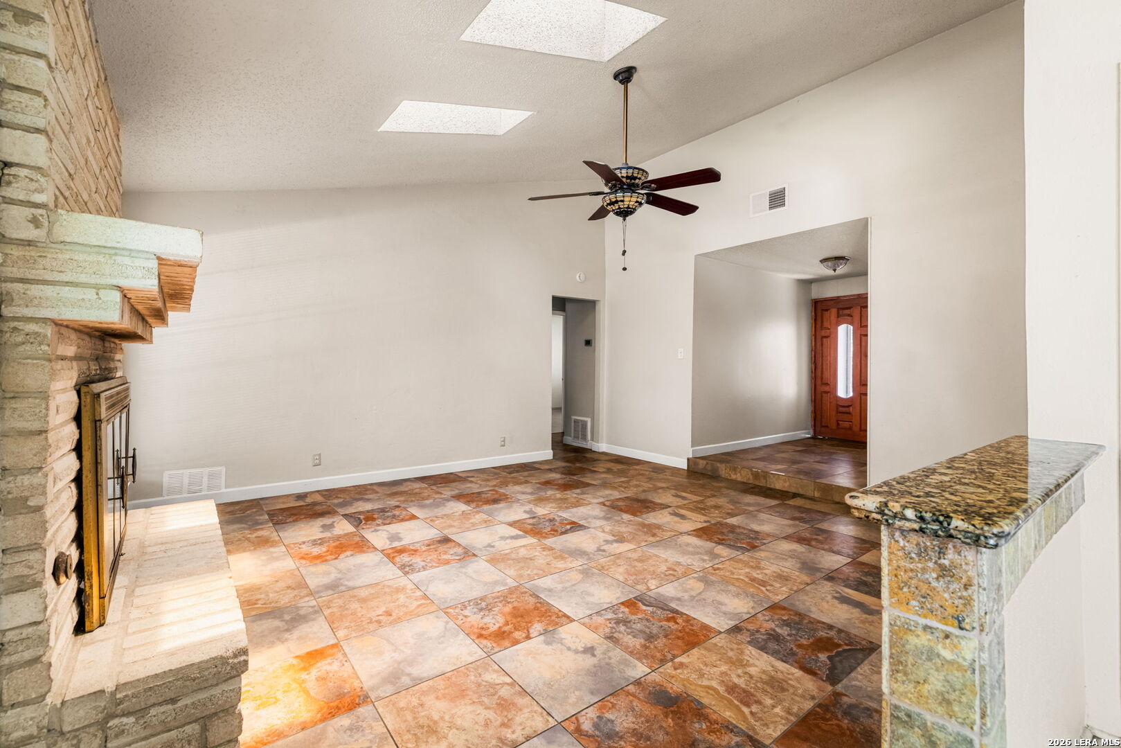 4310 Valleybrook