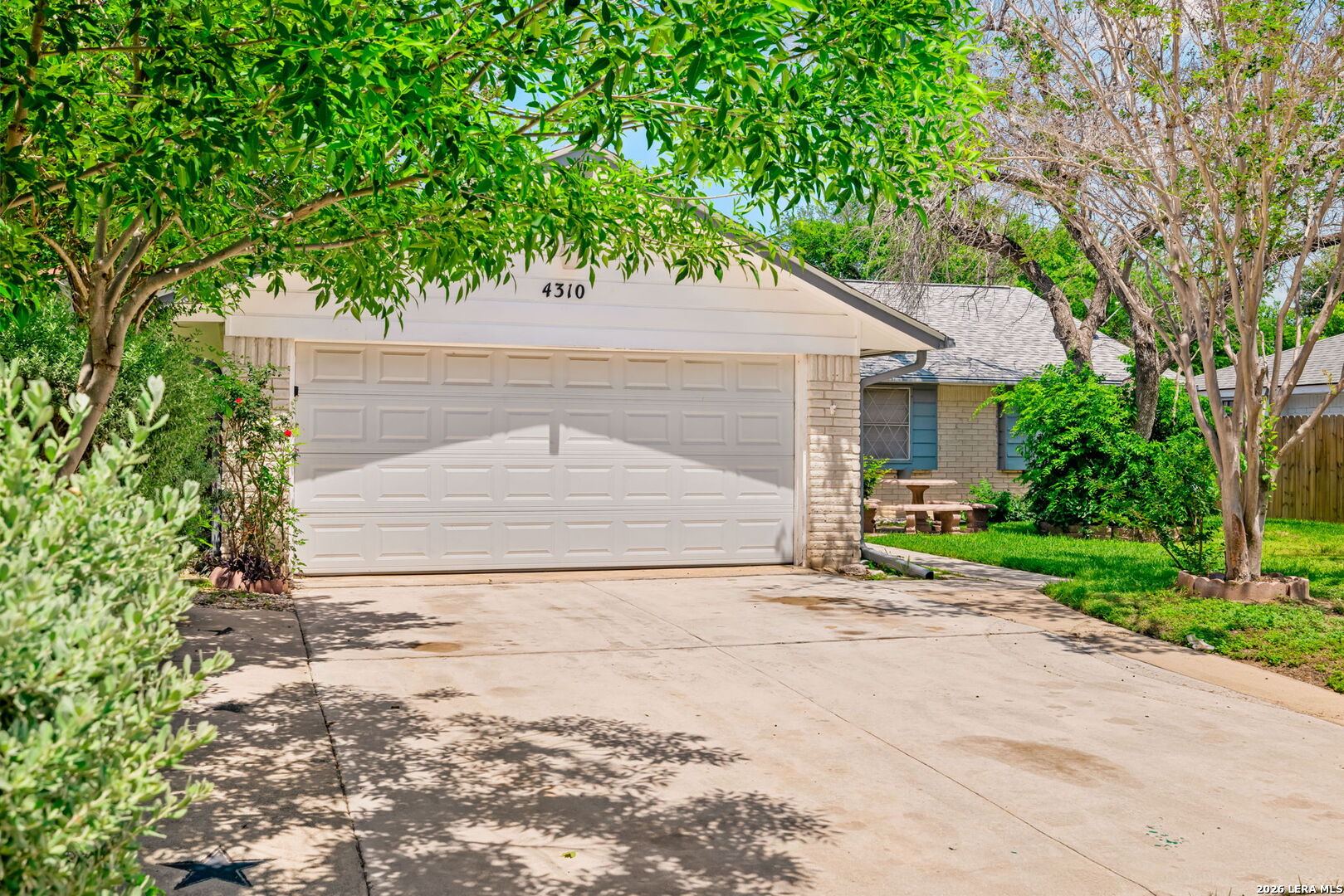 4310 Valleybrook
