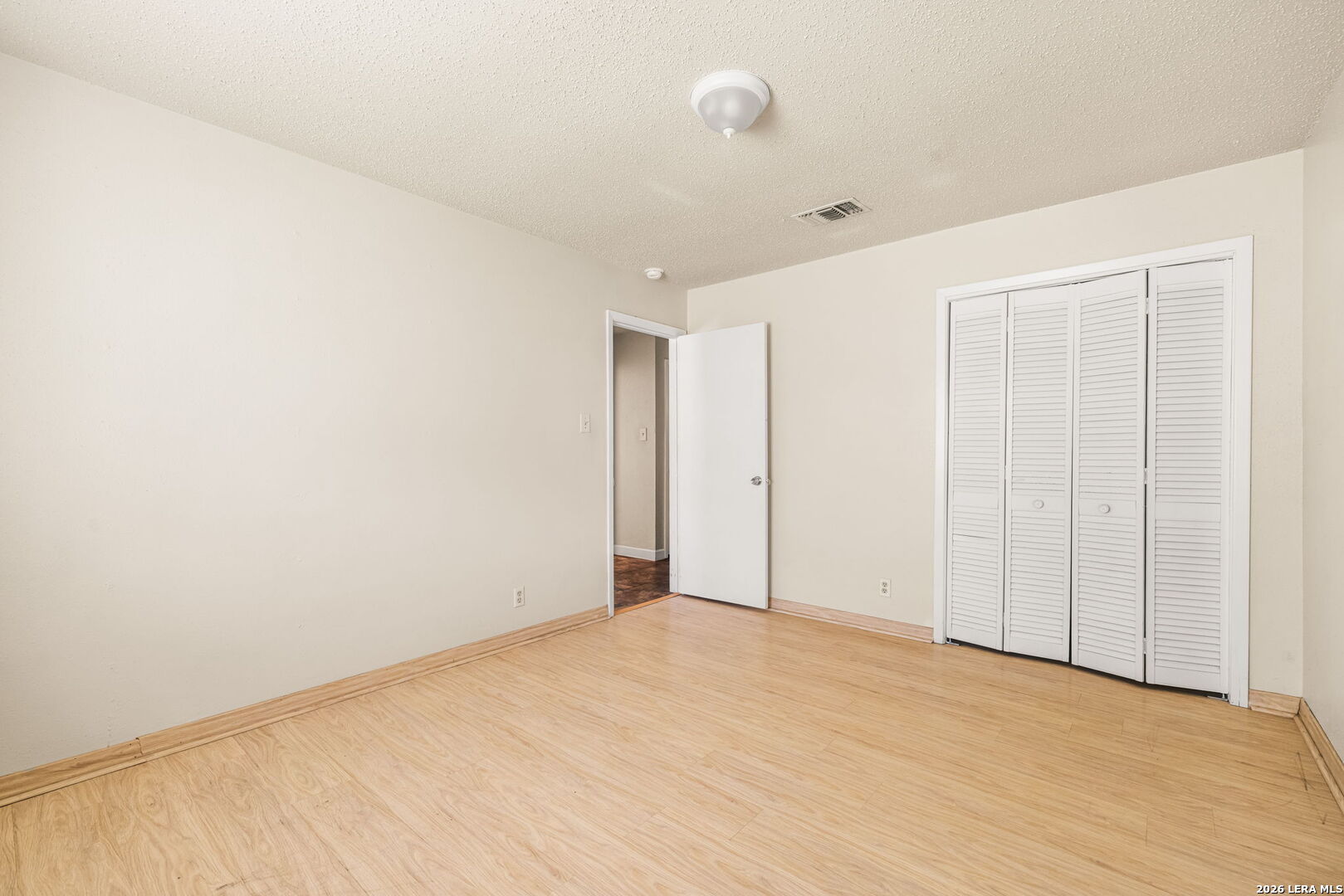 4310 Valleybrook