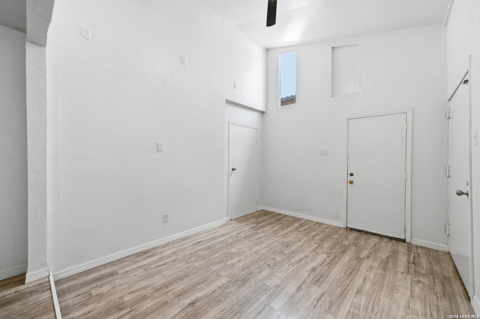 9139 LYTLE AVE