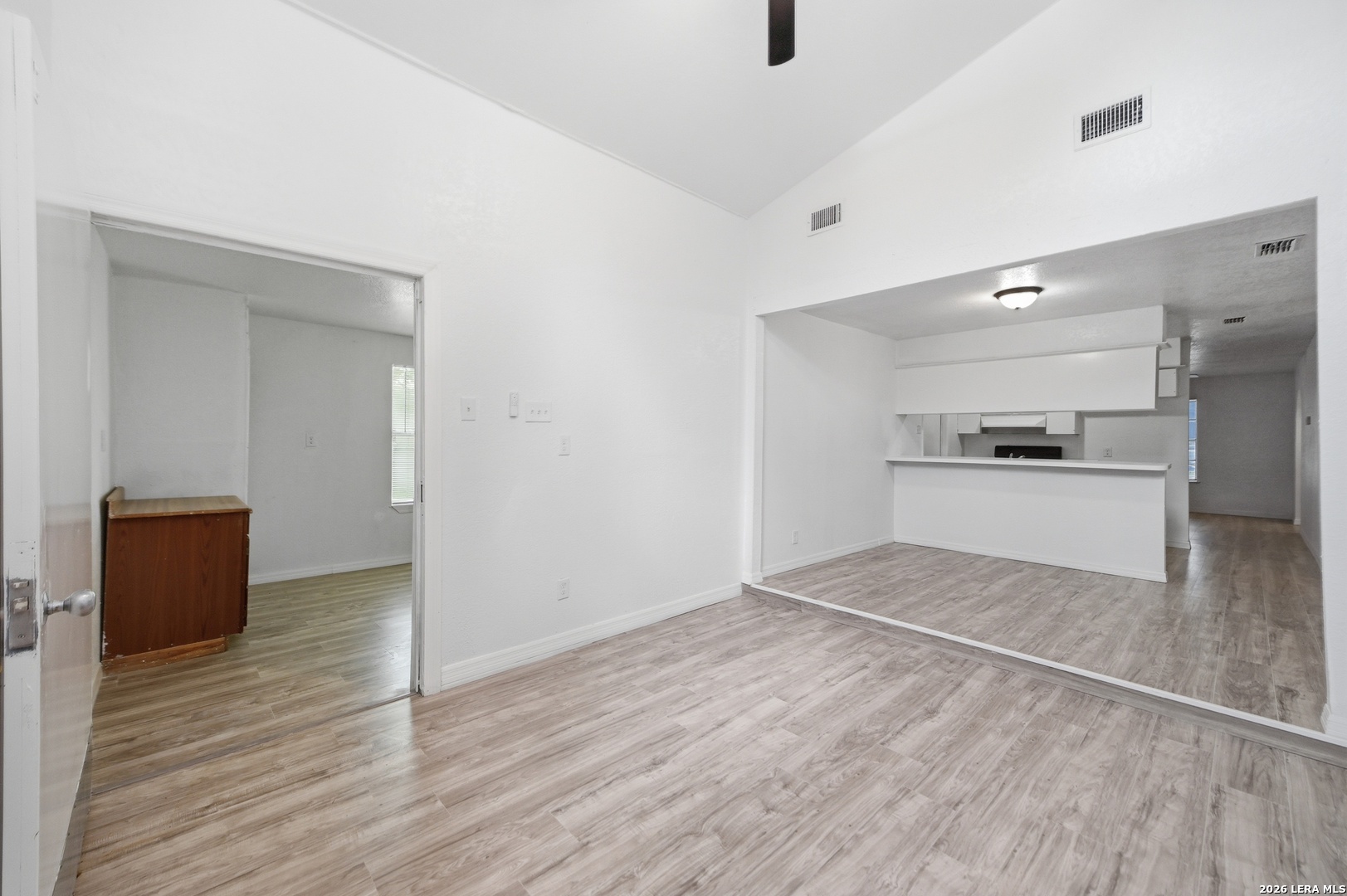 9139 LYTLE AVE