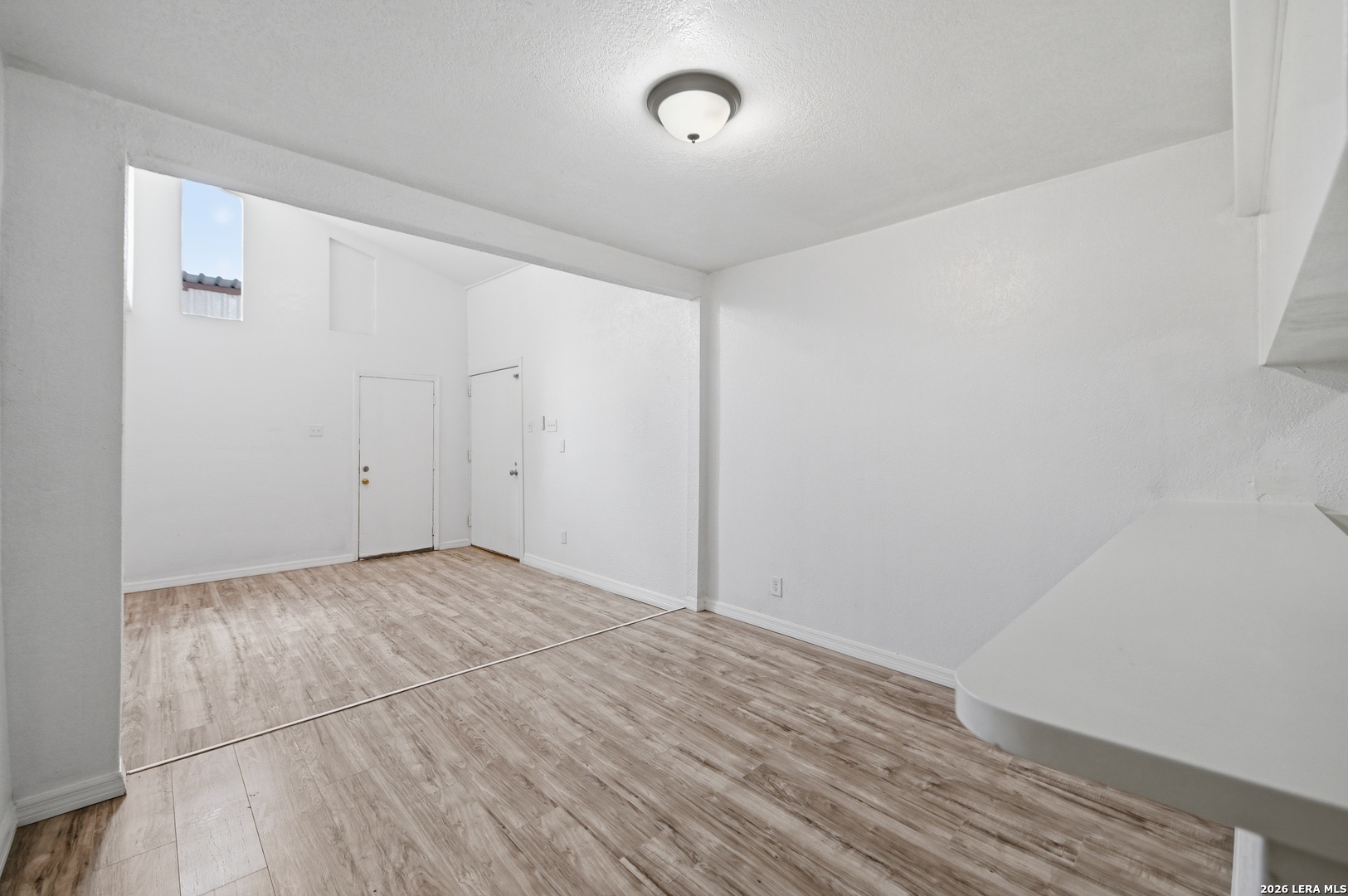 9139 LYTLE AVE