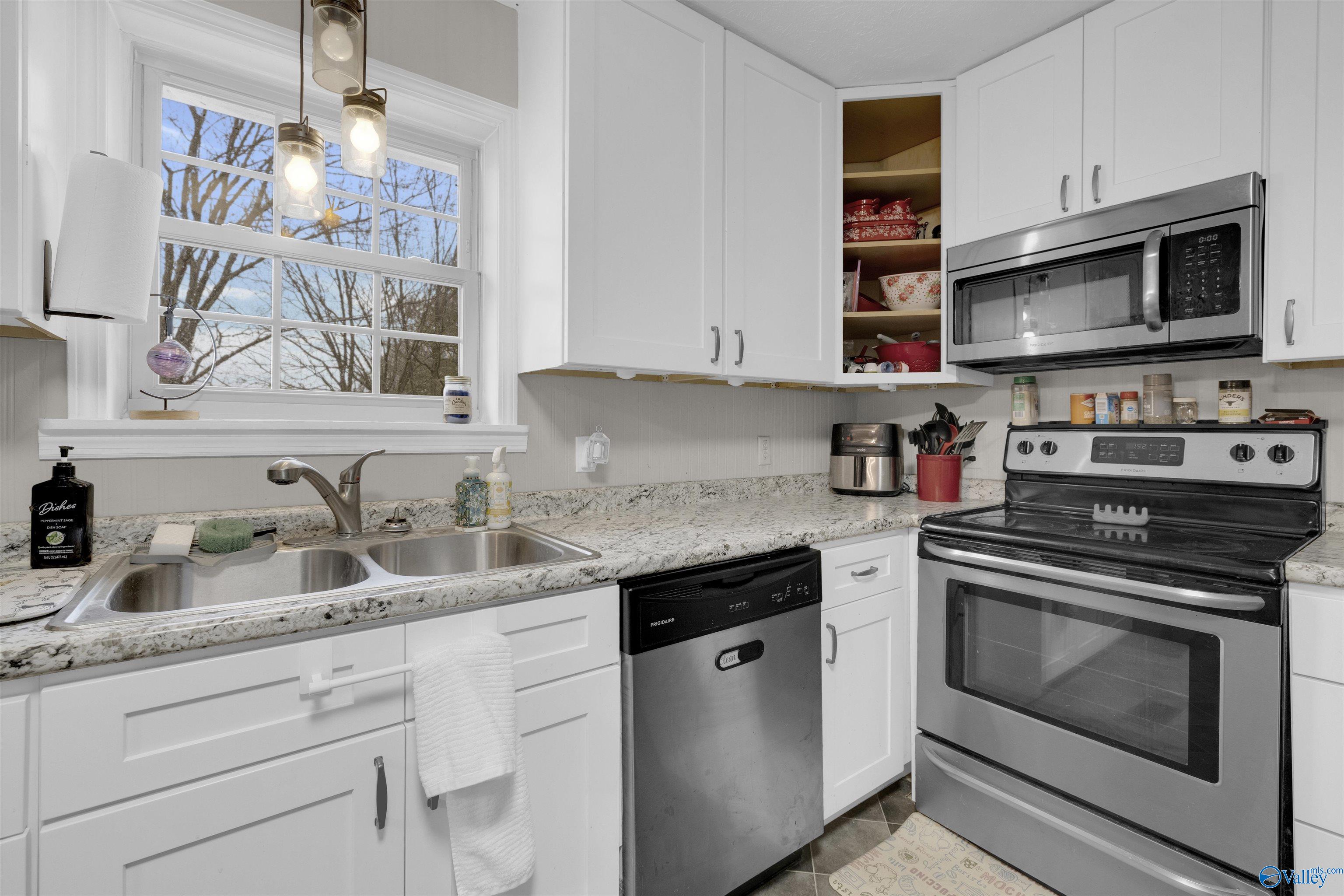 1304 Hammonds Road