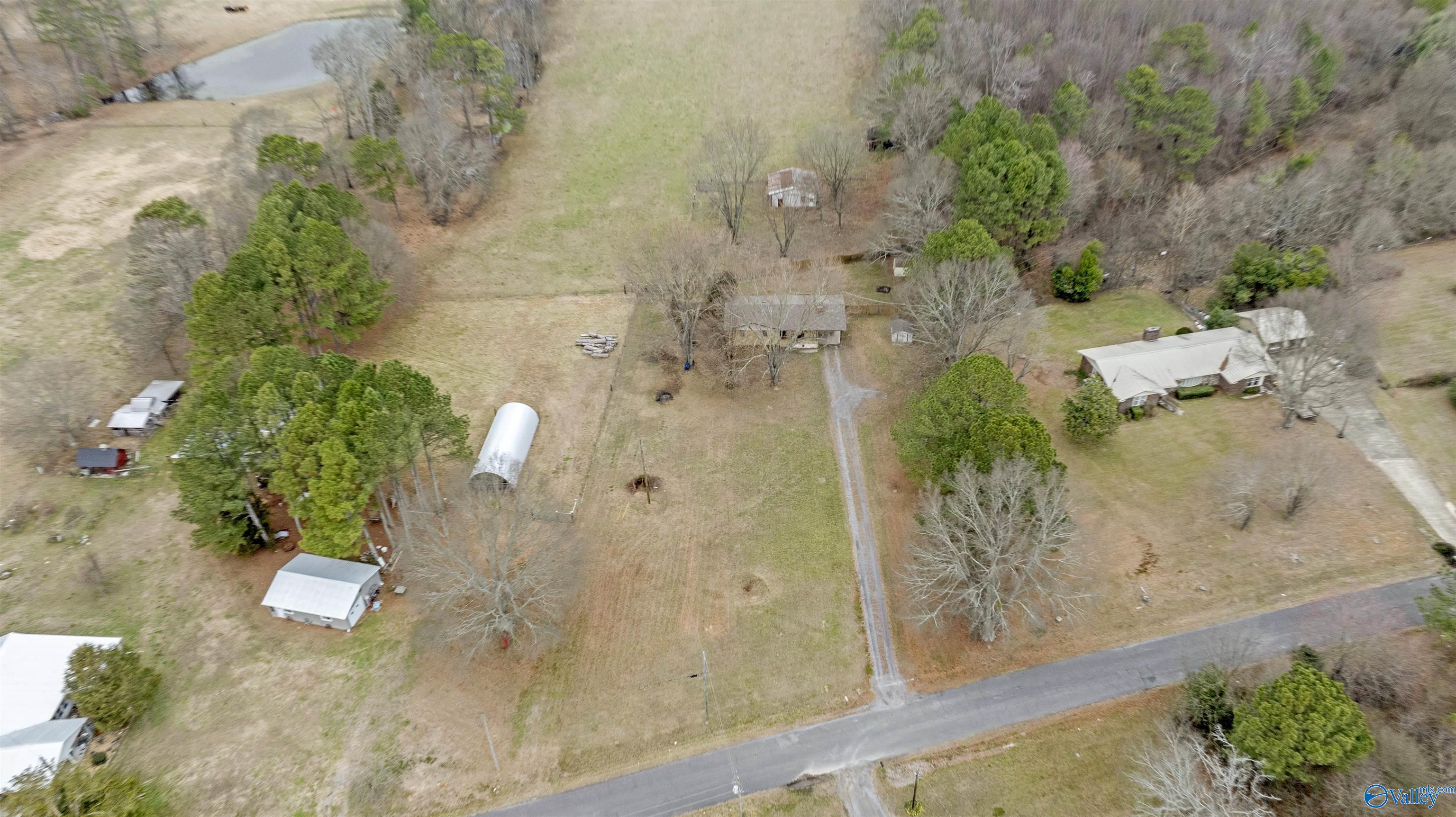 1304 Hammonds Road
