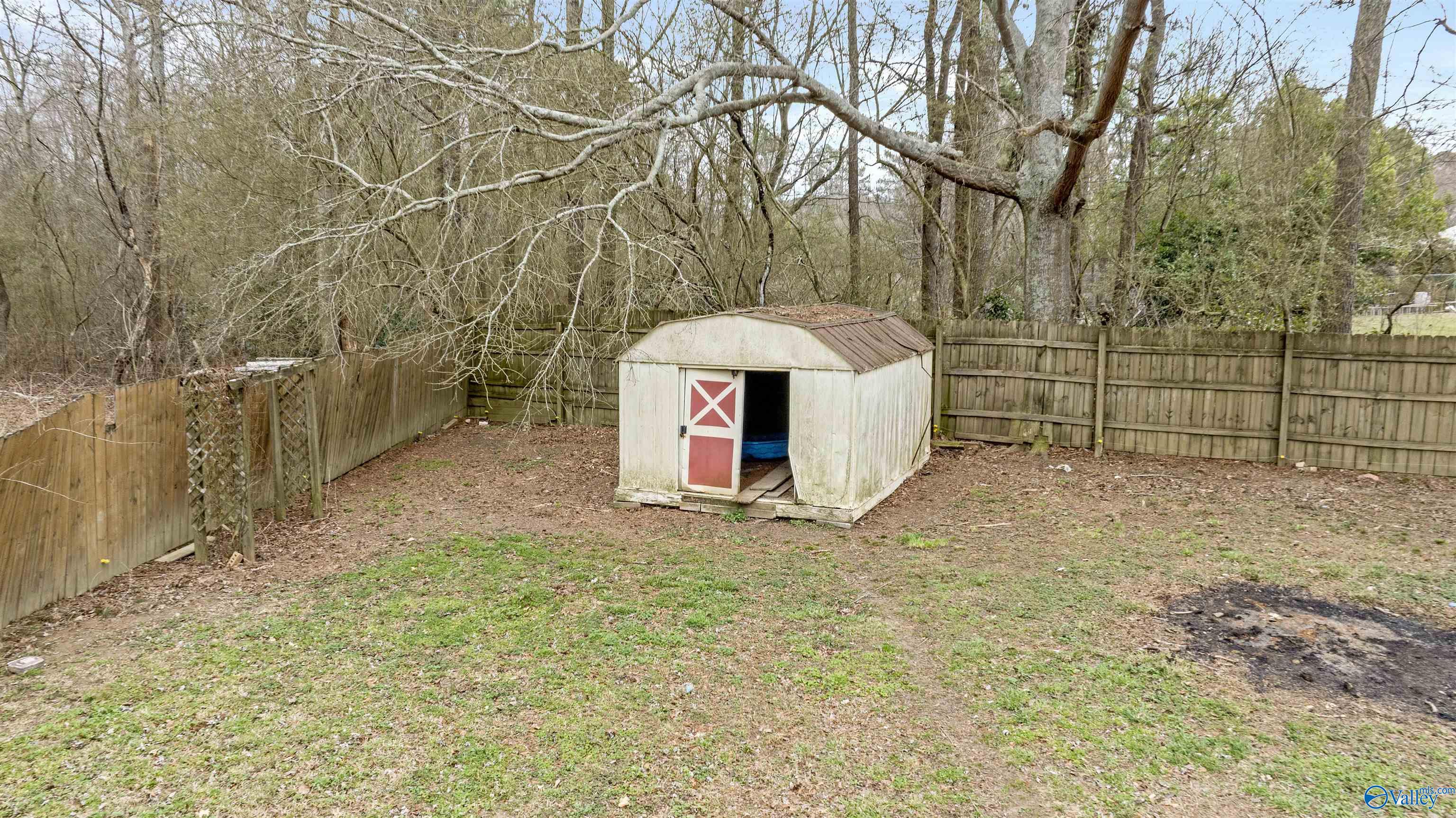 1304 Hammonds Road