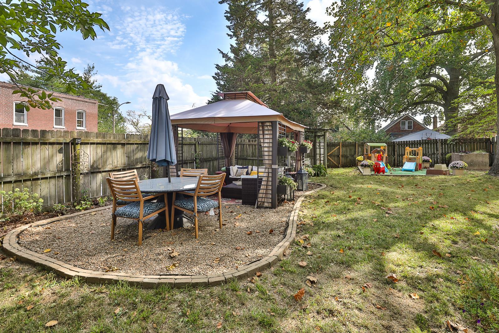 4202 Humphrey Street