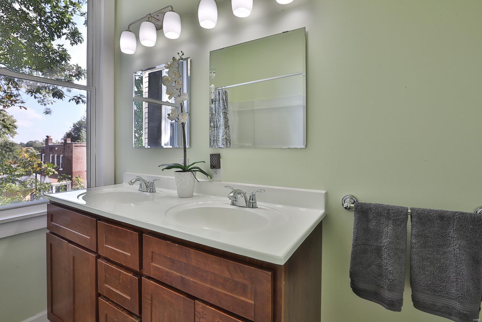 4202 Humphrey Street