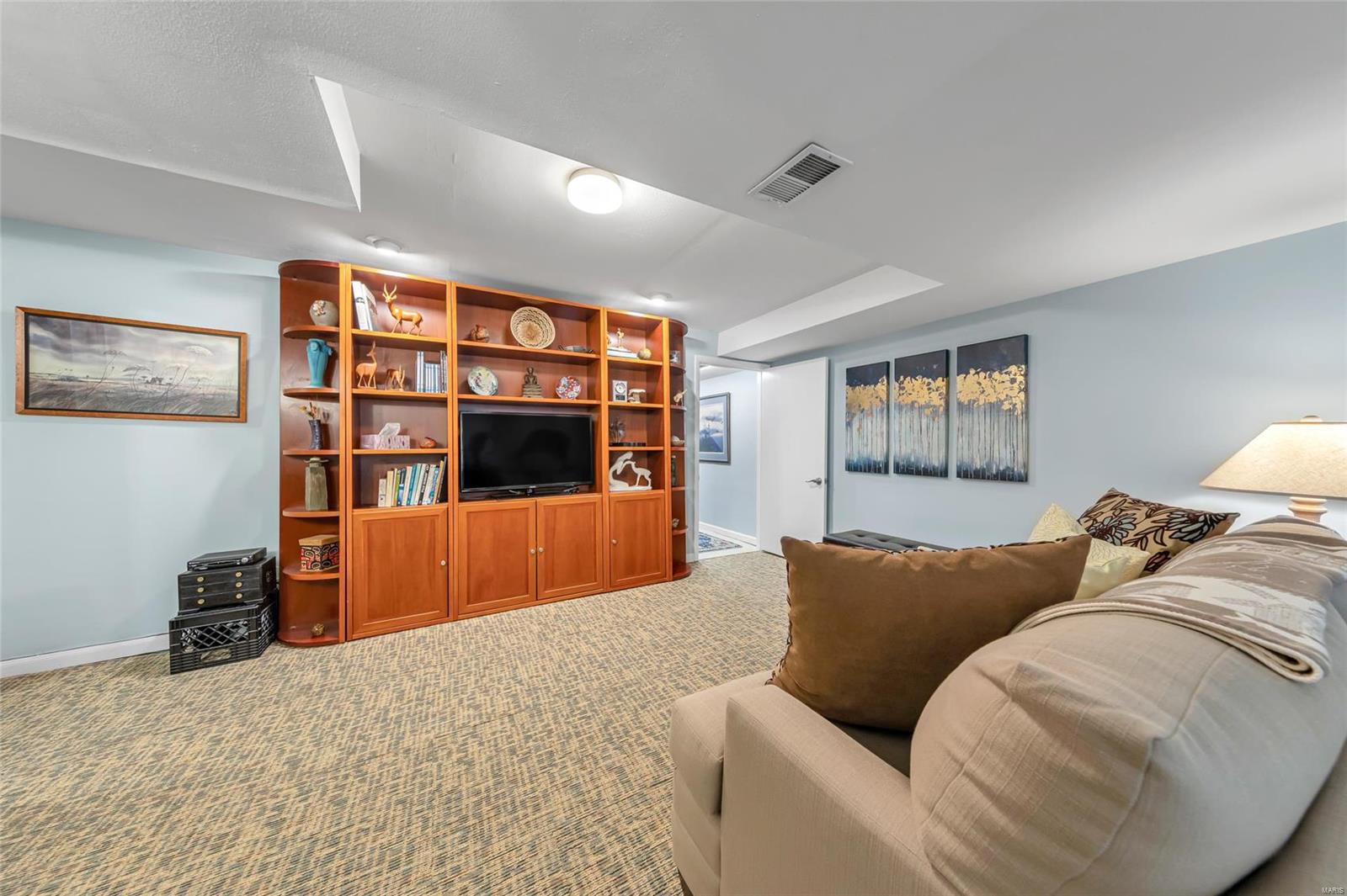 1004 Wilton Royal Drive