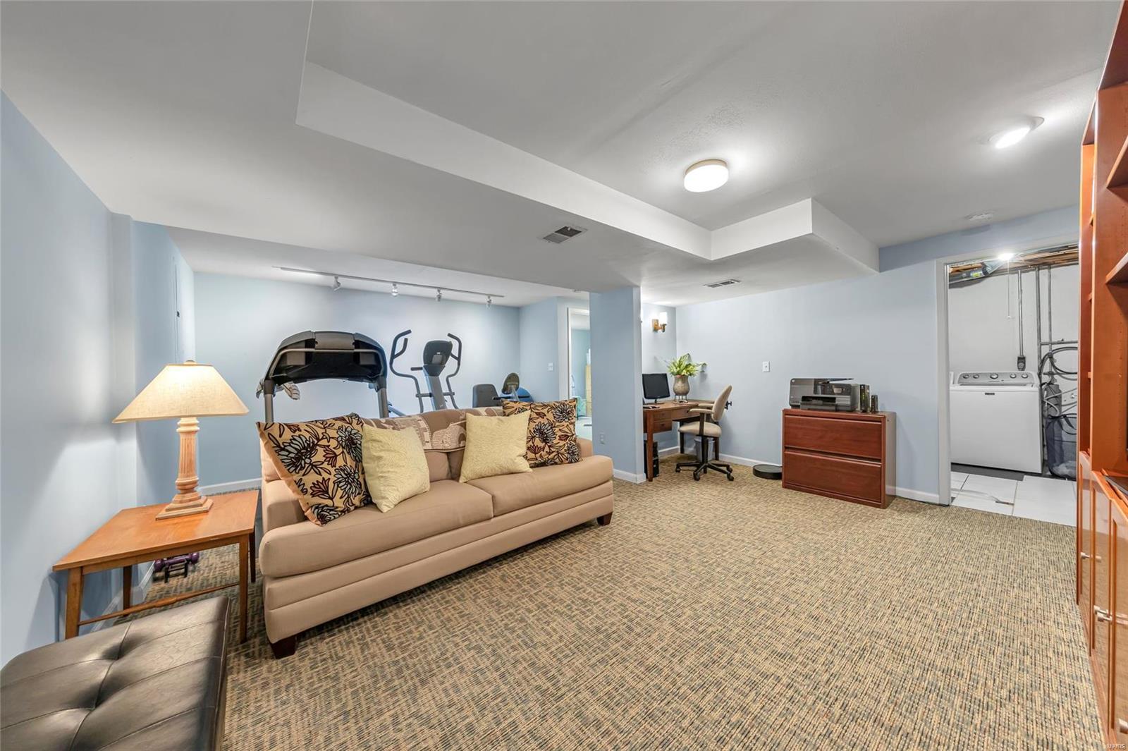 1004 Wilton Royal Drive