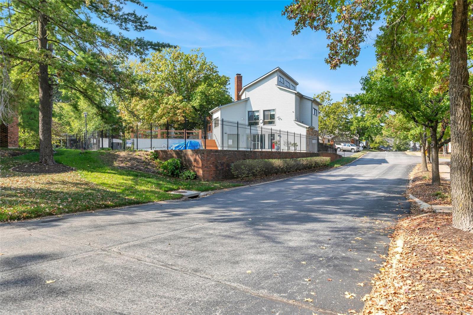 1004 Wilton Royal Drive