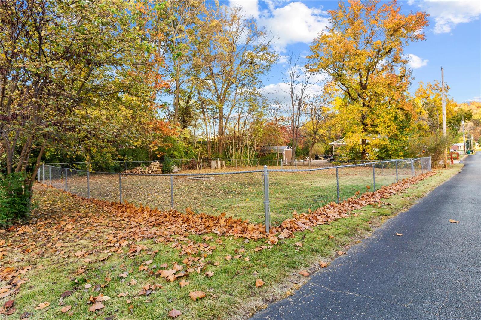 4449 Green Valley Drive