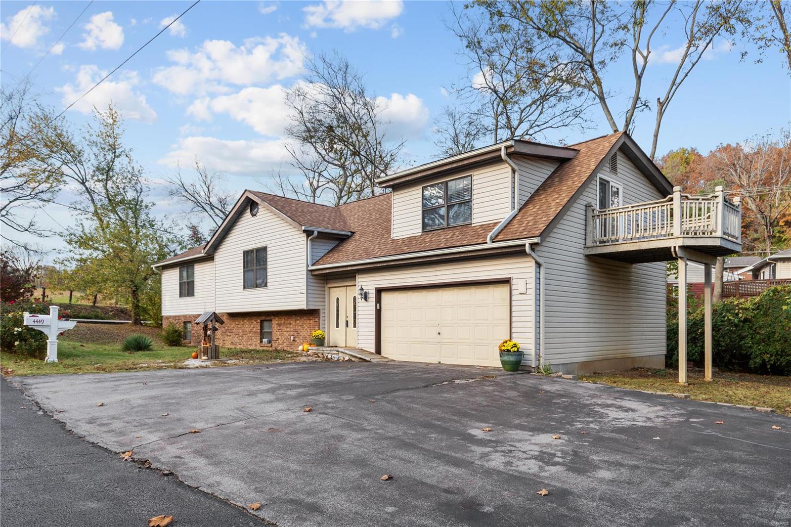 4449 Green Valley Drive