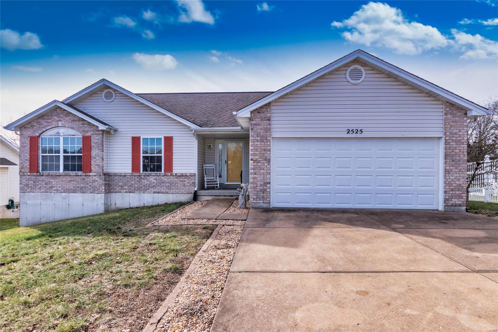 2525 Castle Pines Drive