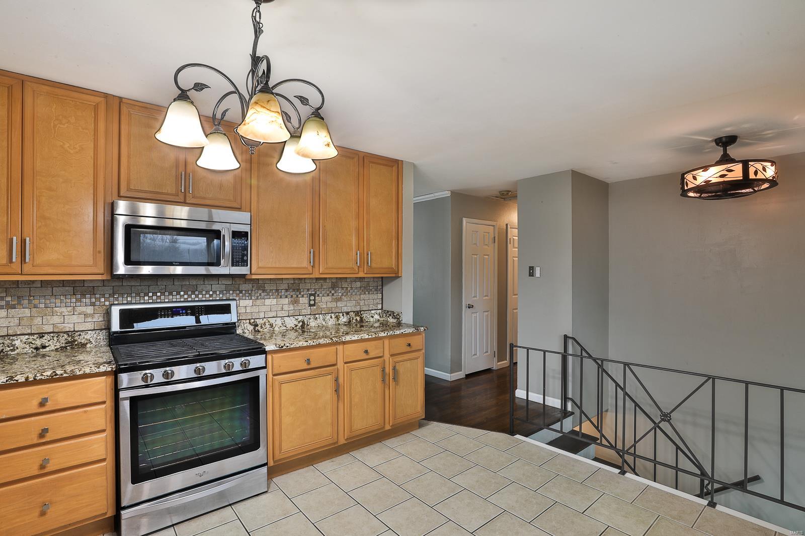 40 Pepper Tree Drive