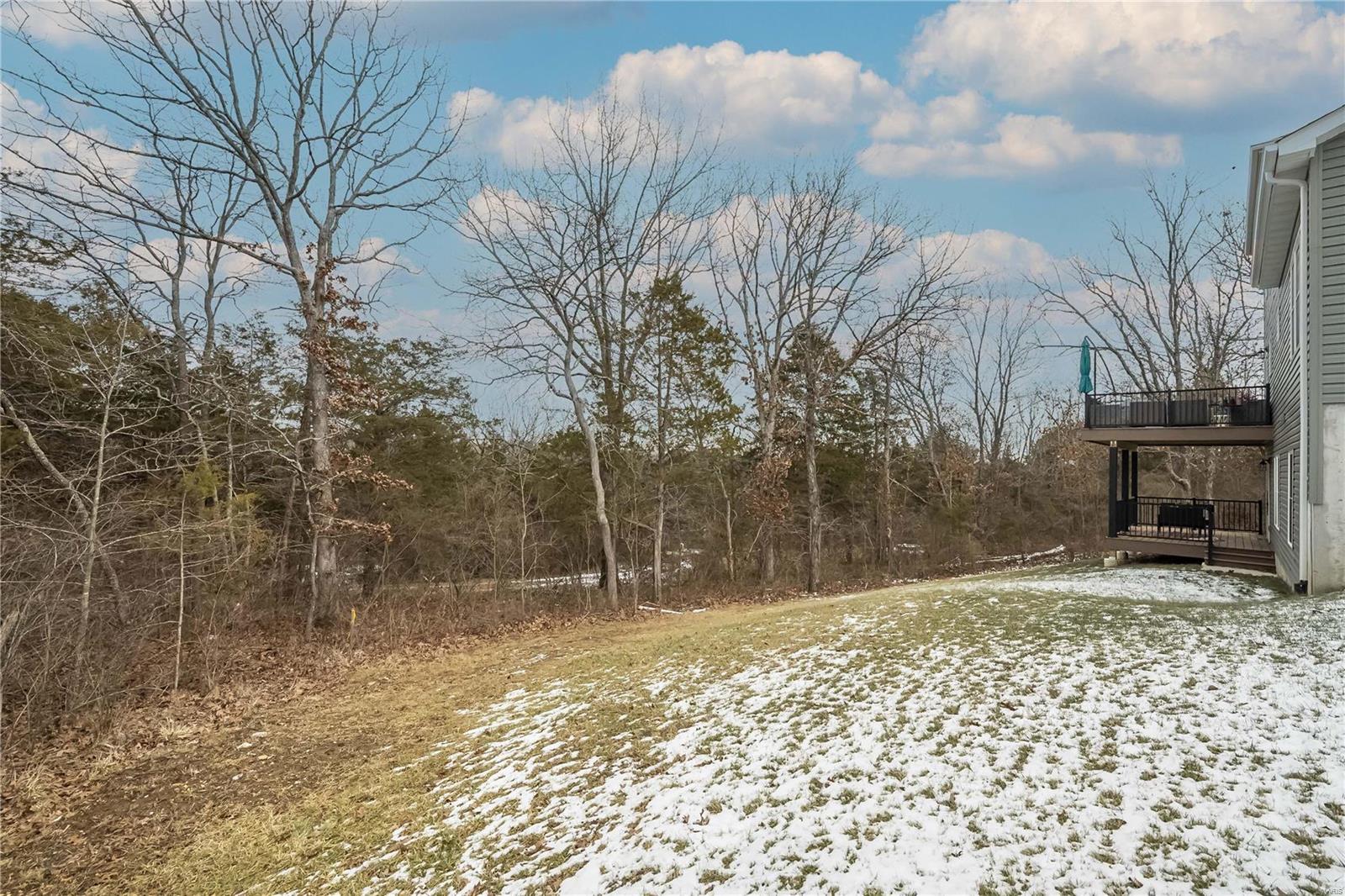 22 Ridgepoint Meadows Court