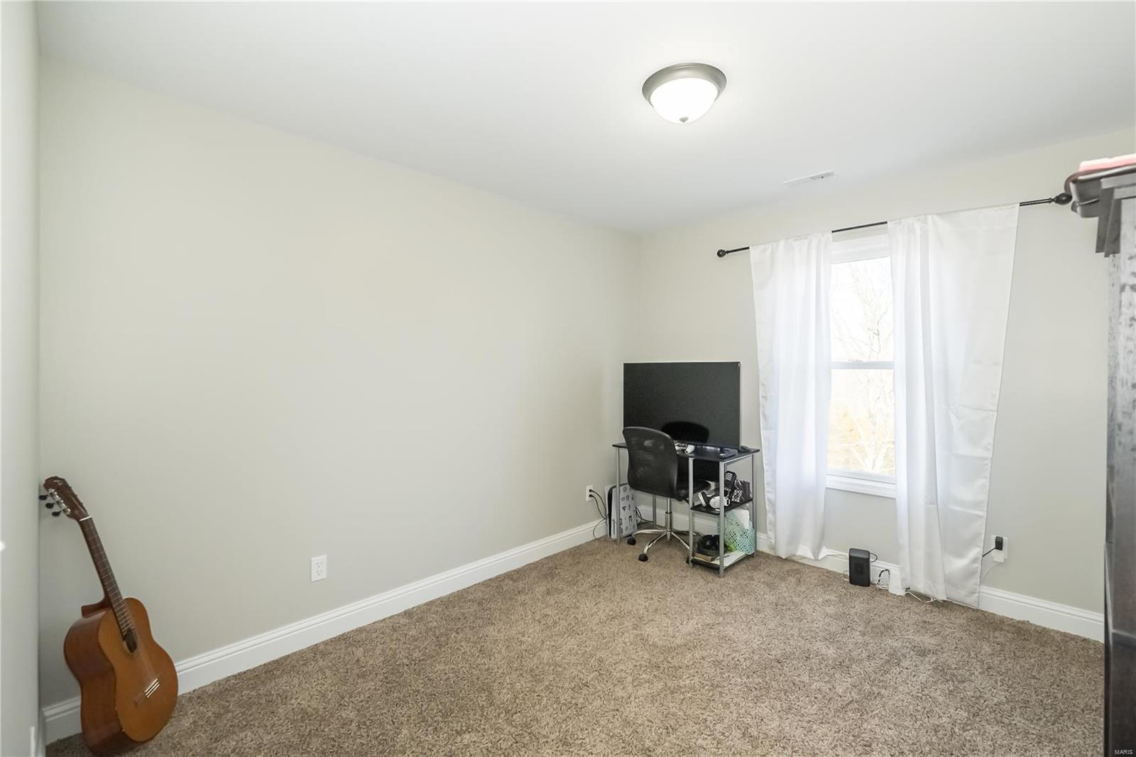 22 Ridgepoint Meadows Court