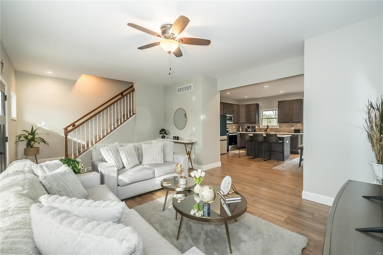 22 Ridgepoint Meadows Court