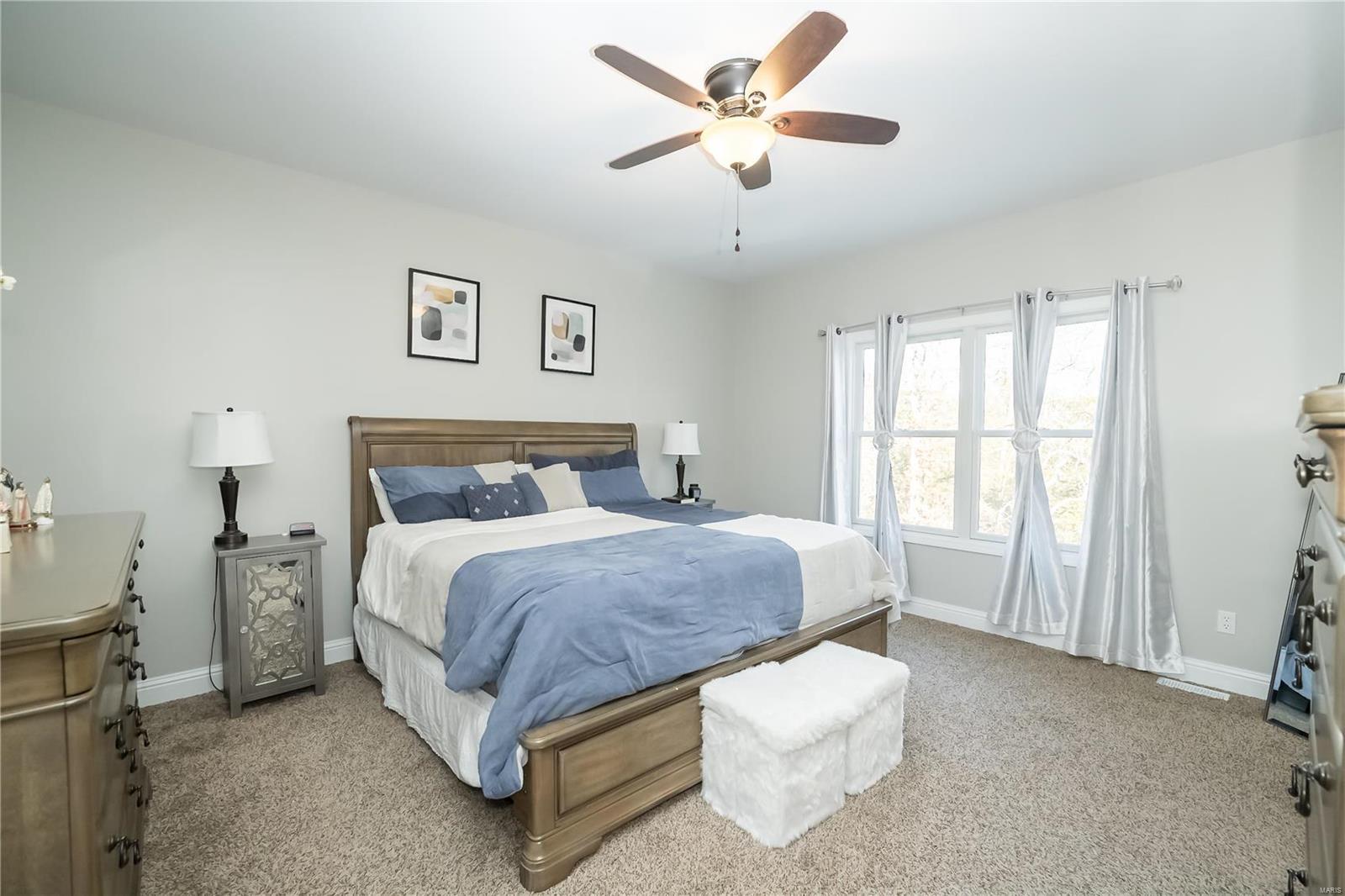 22 Ridgepoint Meadows Court