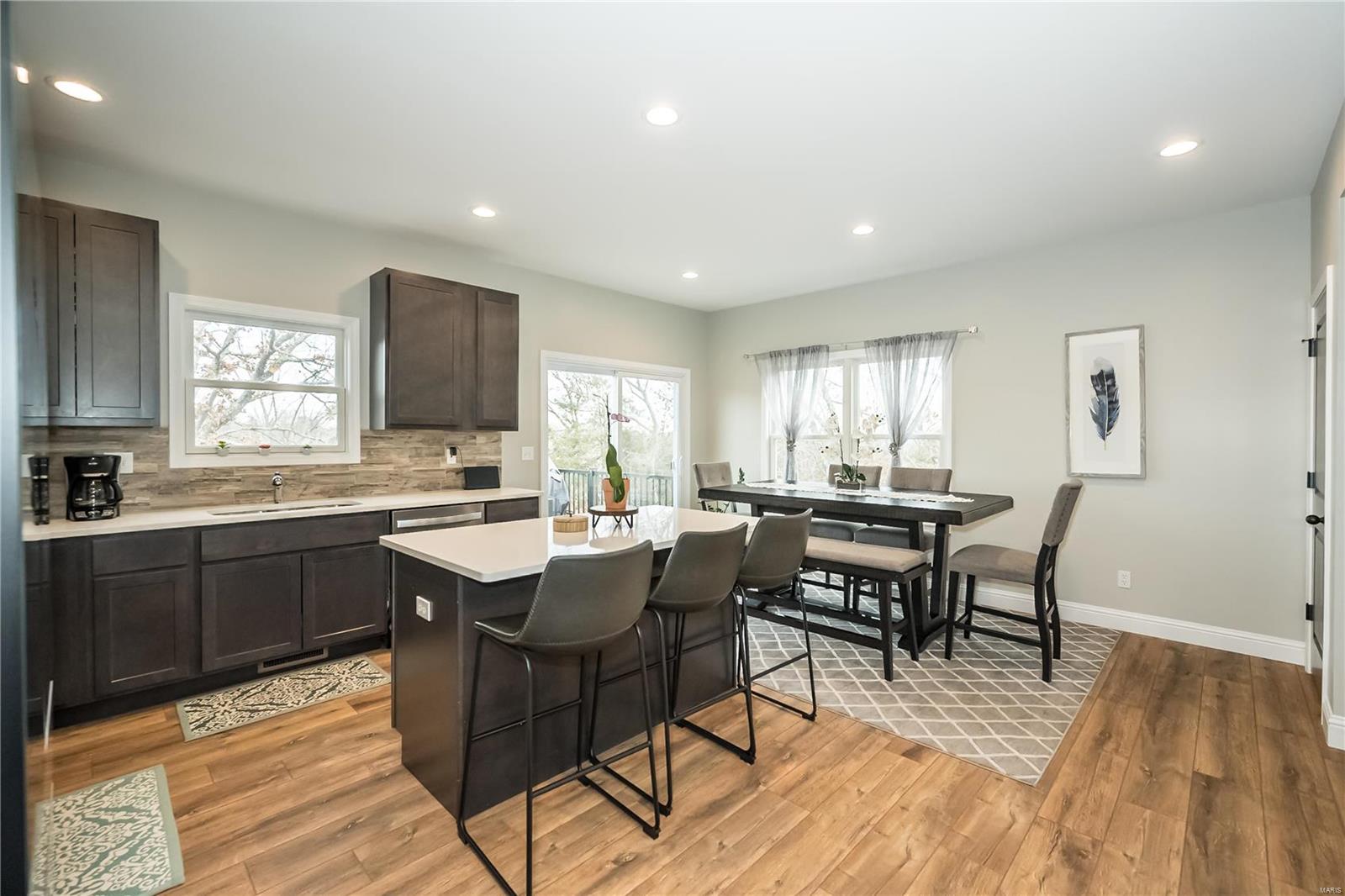 22 Ridgepoint Meadows Court