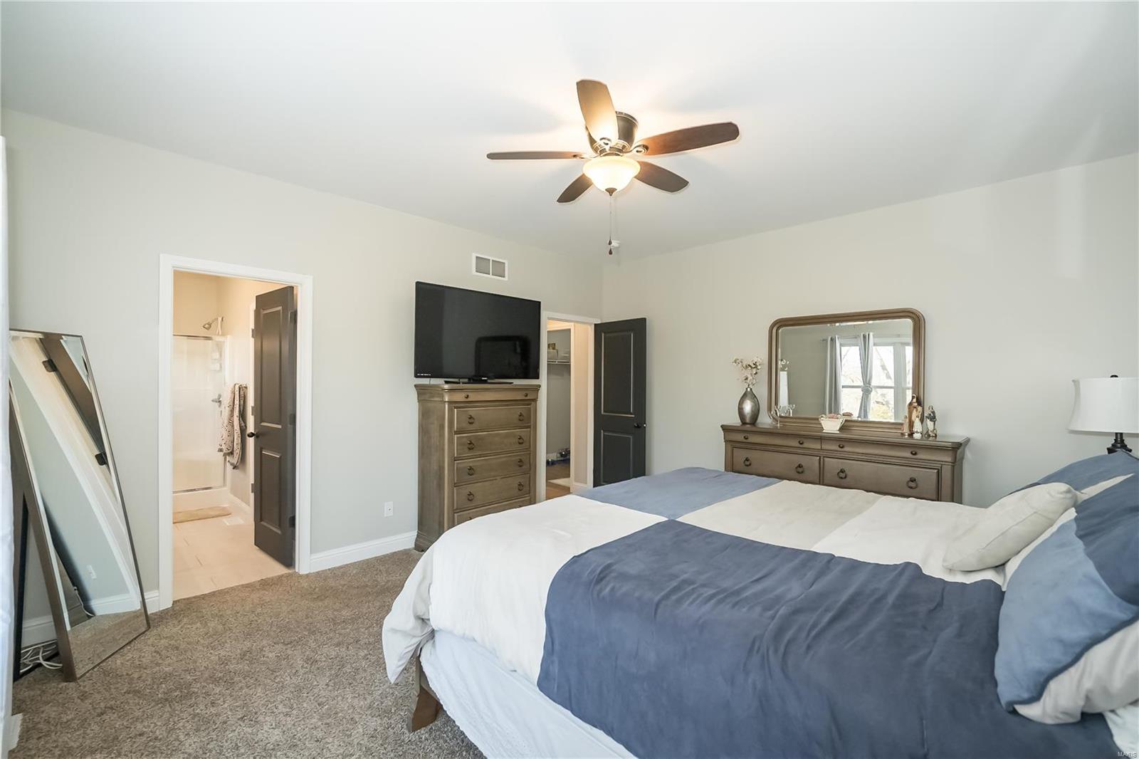 22 Ridgepoint Meadows Court