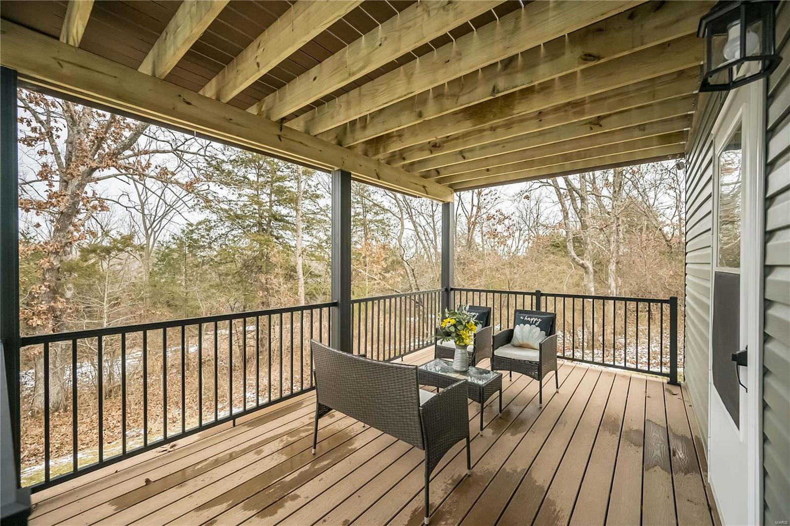 22 Ridgepoint Meadows Court