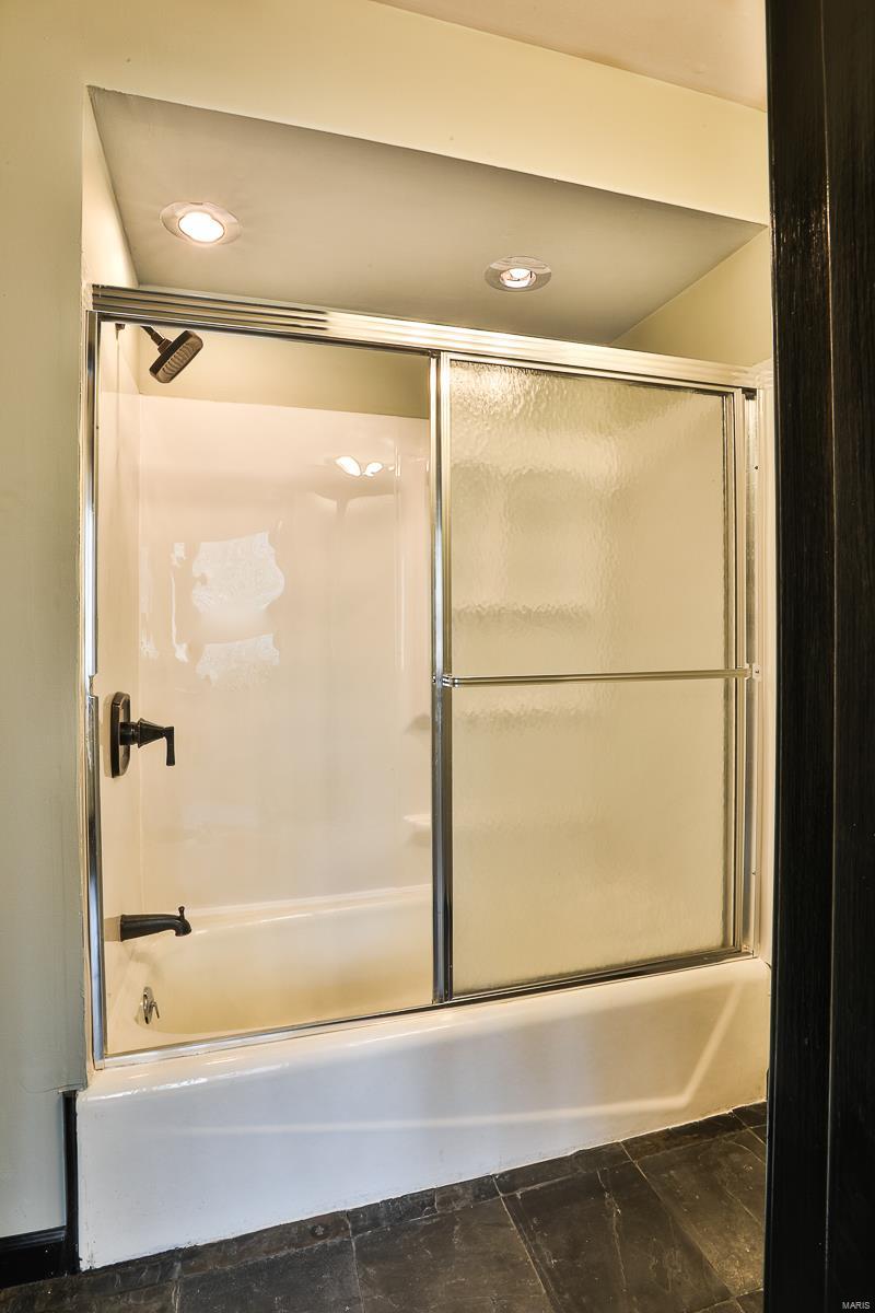 5974 Summerhedge Place