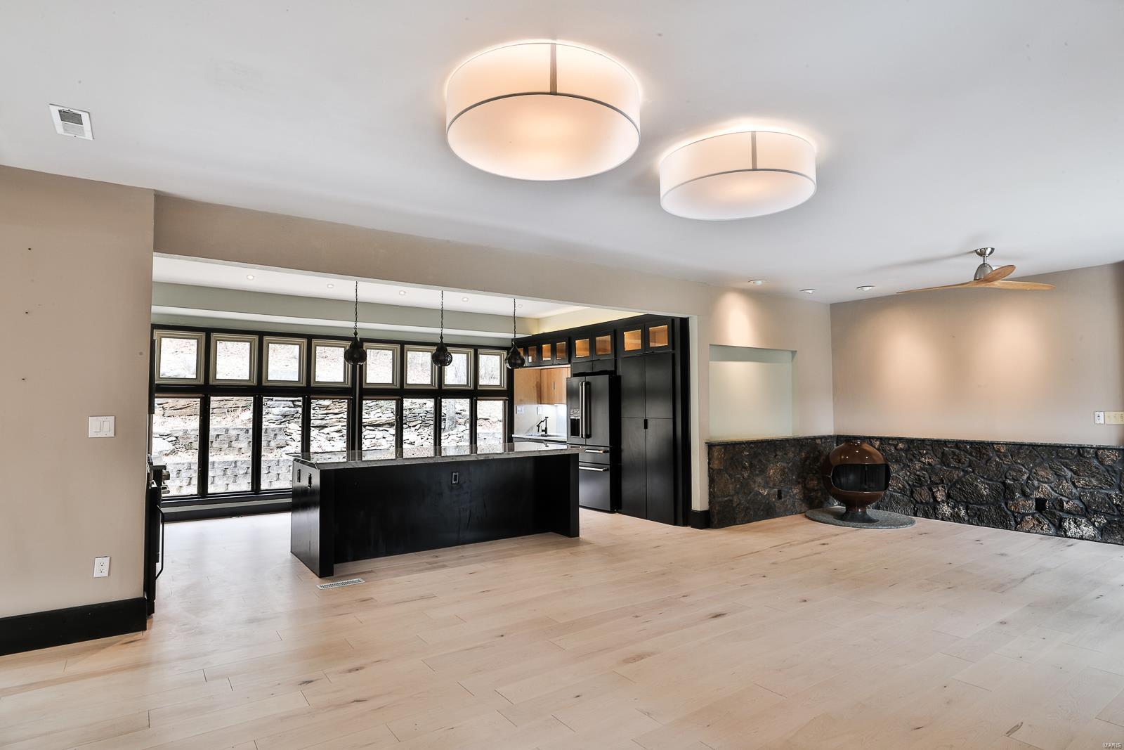 5974 Summerhedge Place