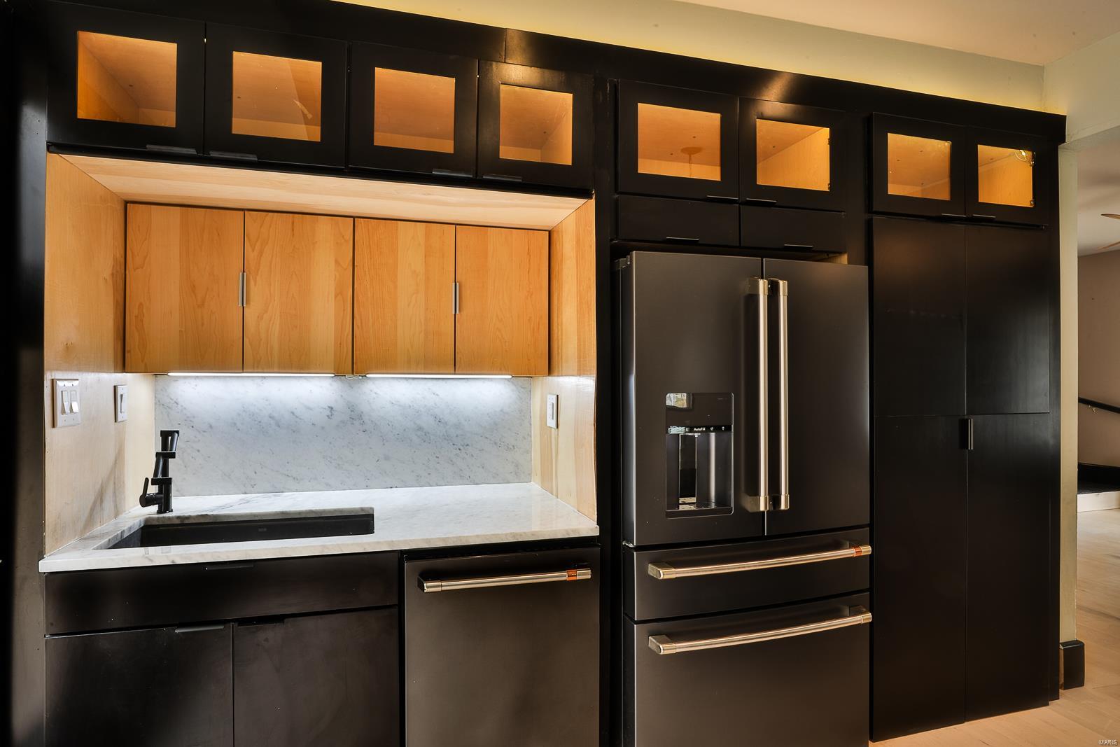 5974 Summerhedge Place