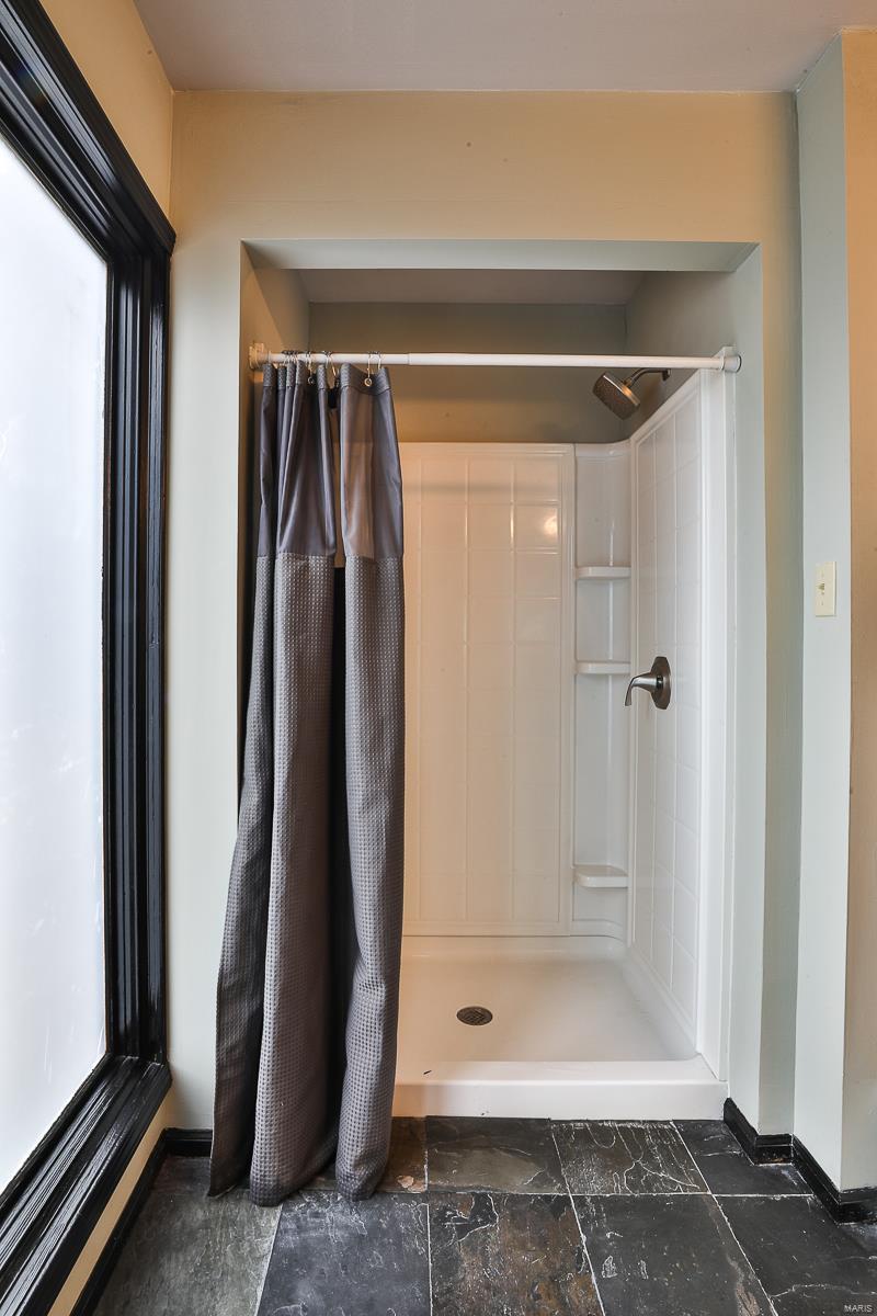 5974 Summerhedge Place