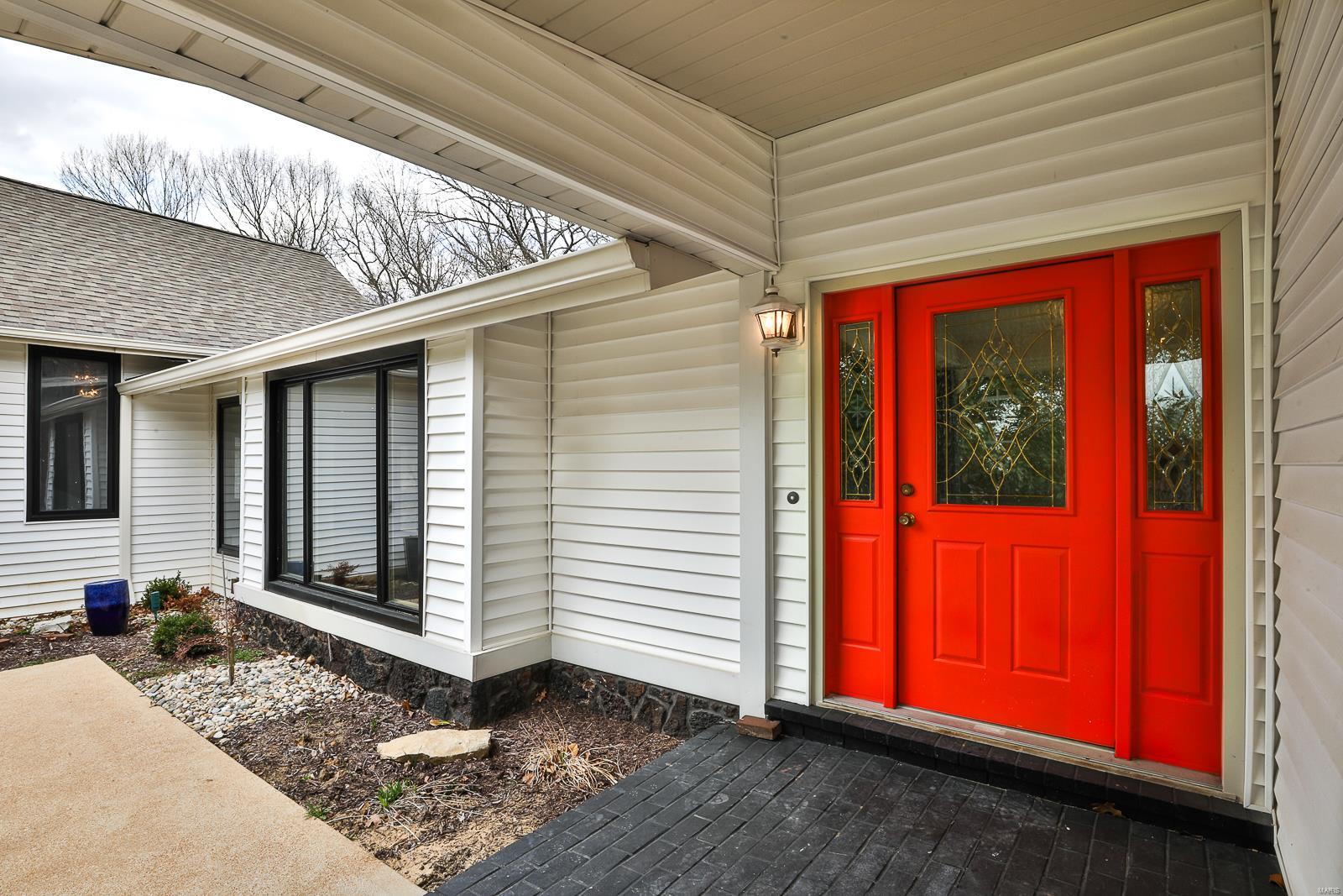 5974 Summerhedge Place