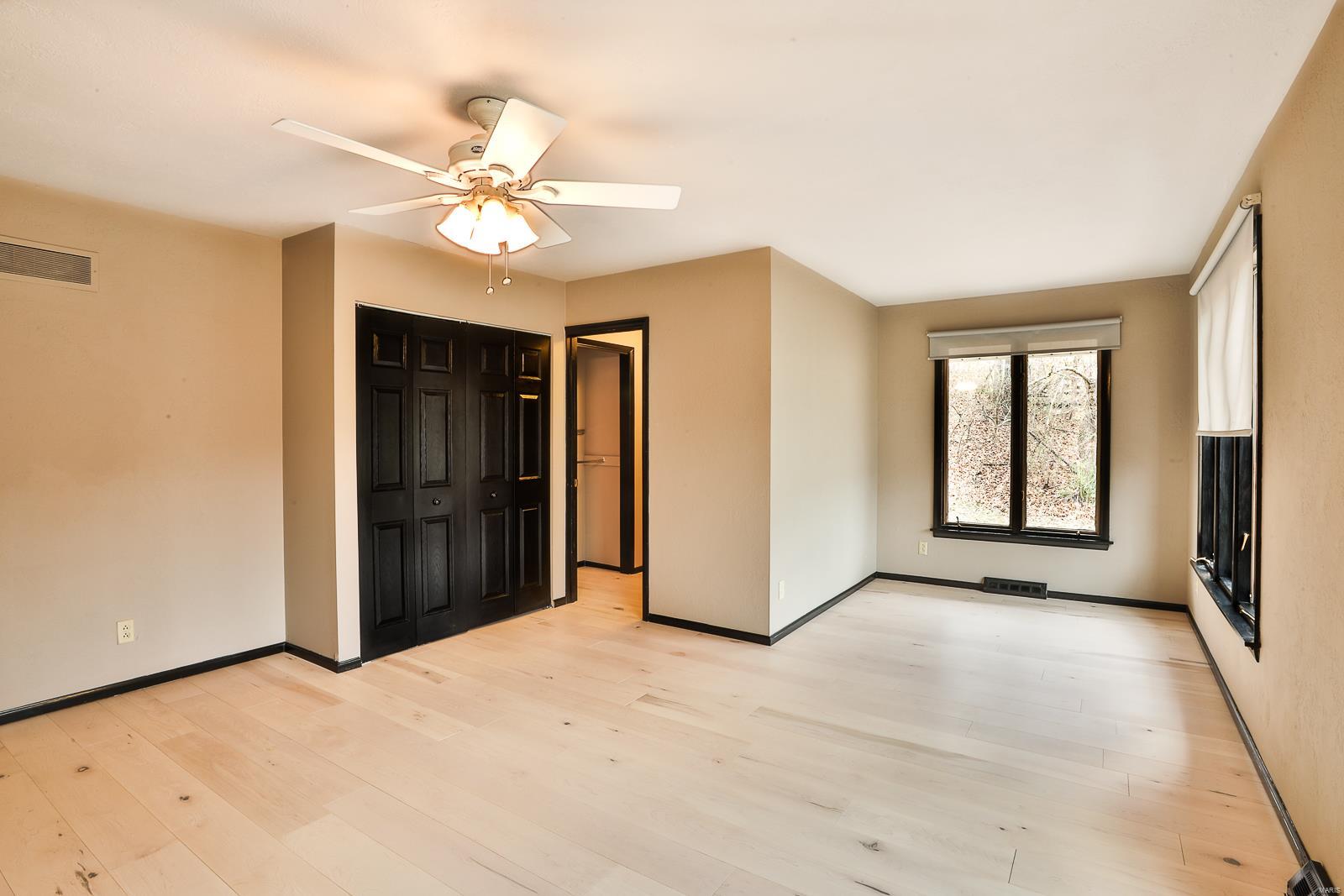 5974 Summerhedge Place