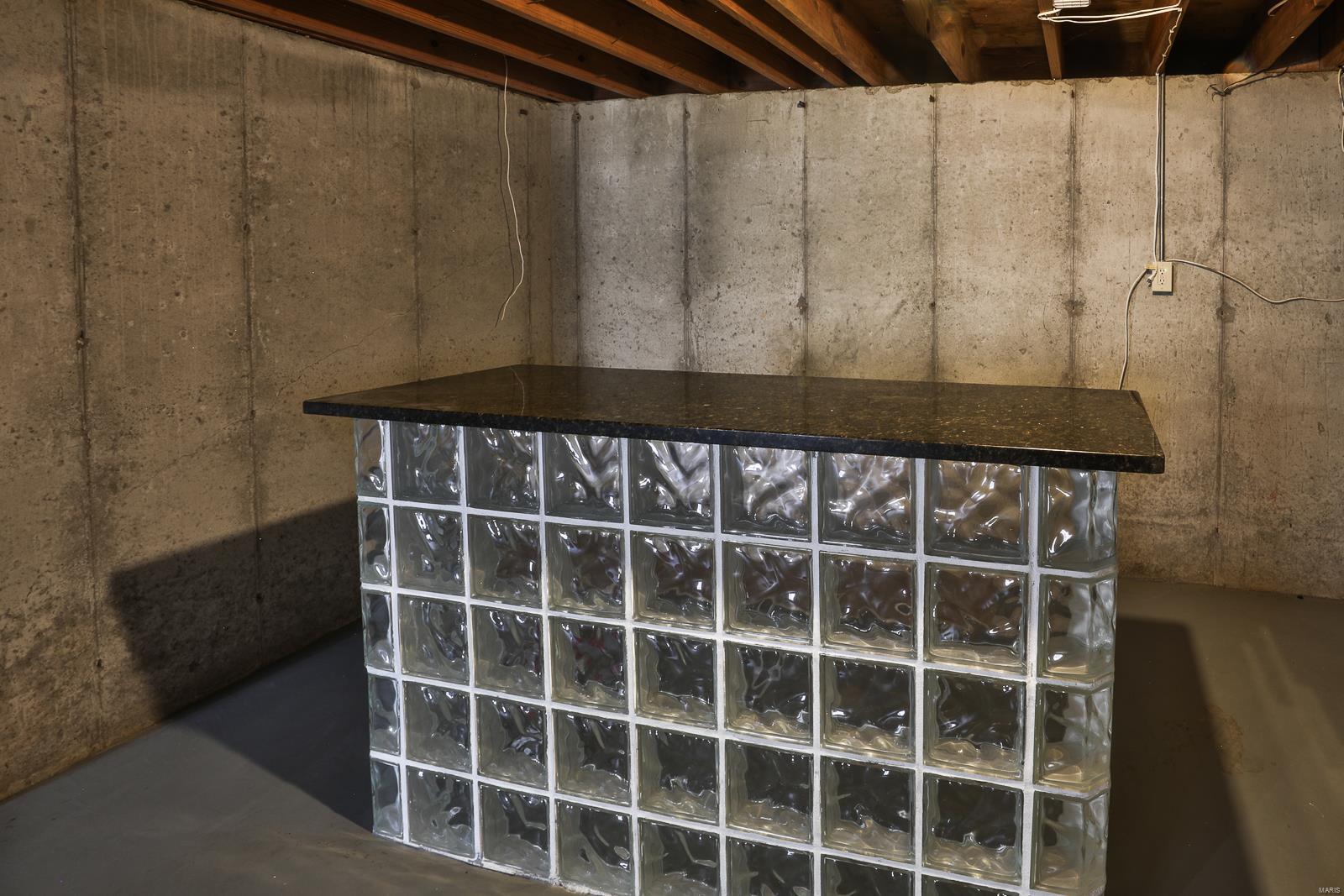 5974 Summerhedge Place