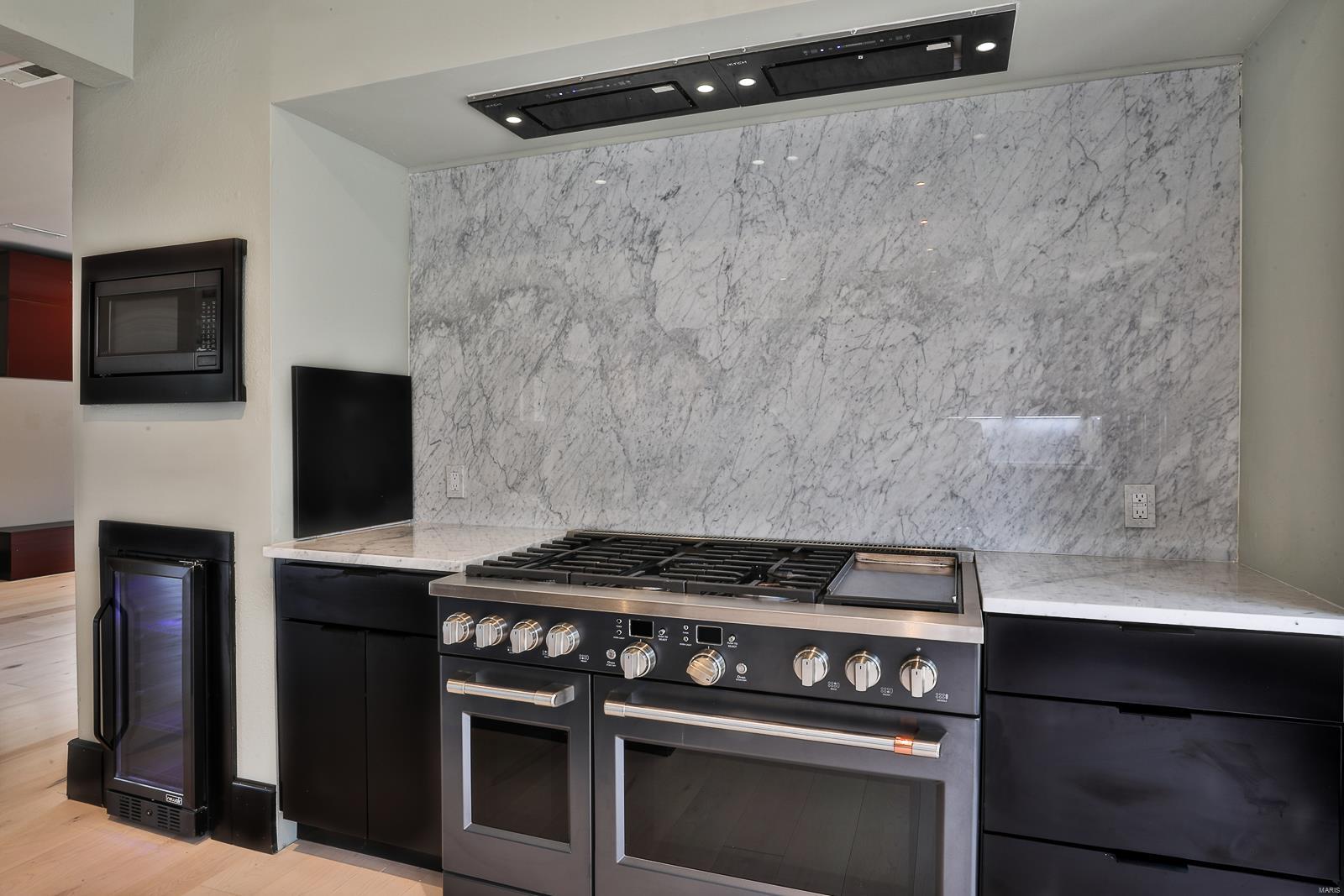 5974 Summerhedge Place