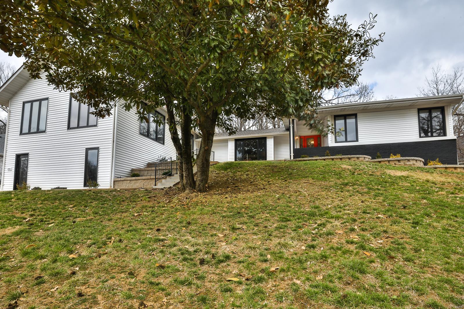 5974 Summerhedge Place