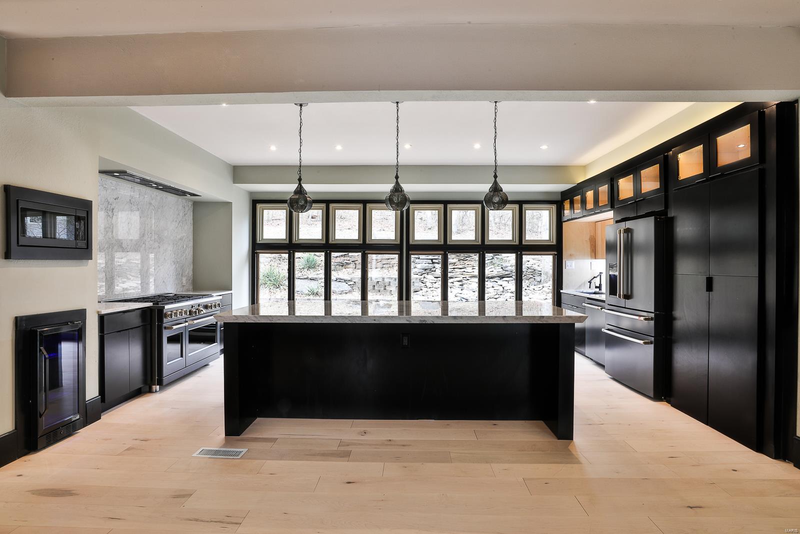 5974 Summerhedge Place