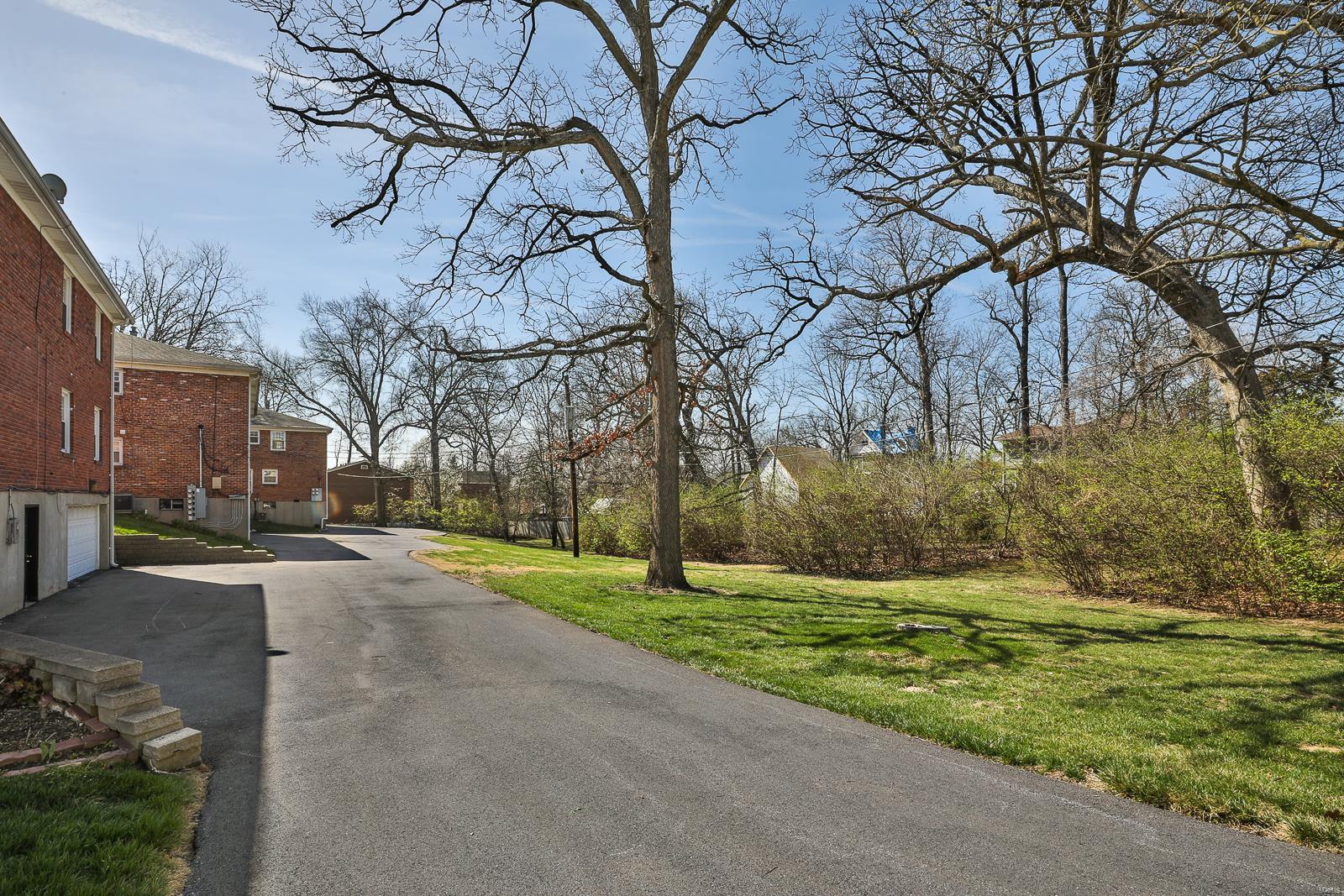 611 Candleberry Court Unit: C