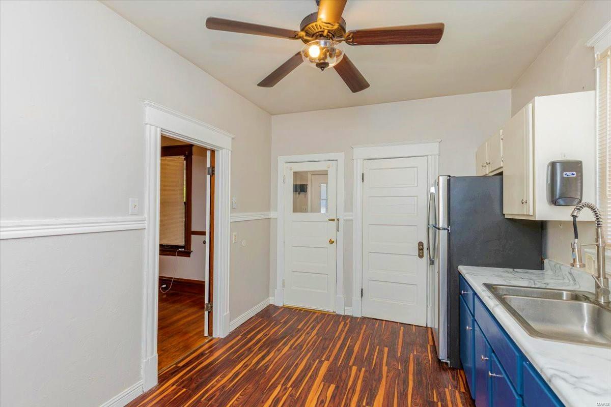 8128 Ellerton Avenue