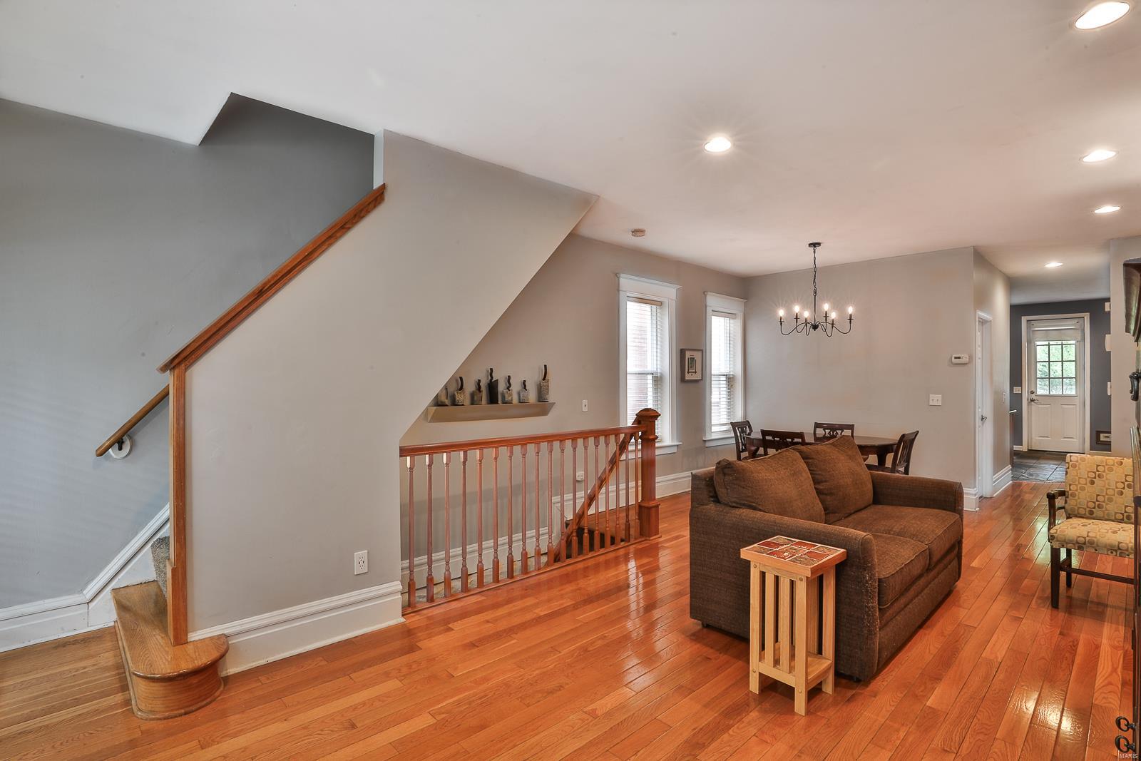 4053 Botanical Avenue