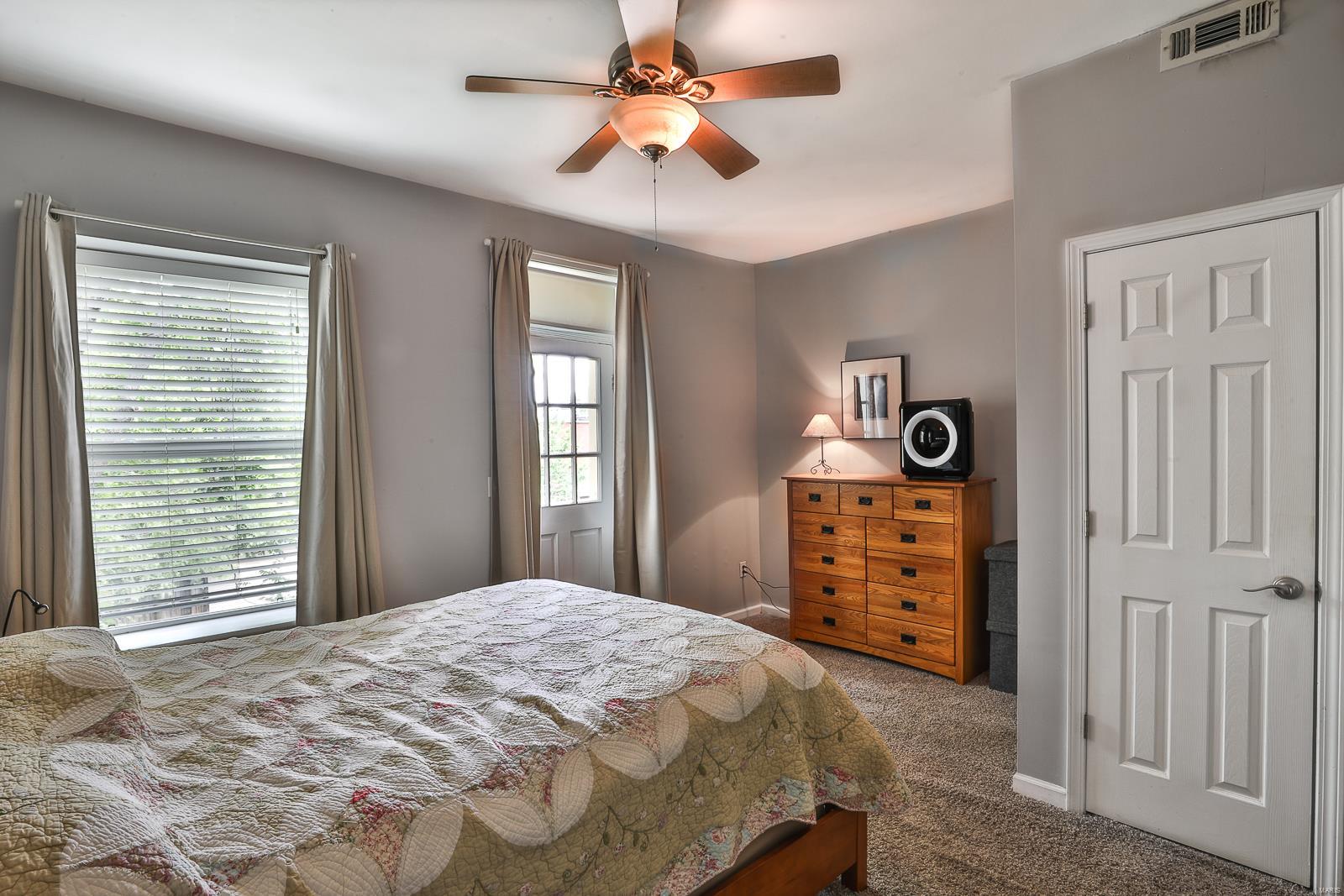 4053 Botanical Avenue