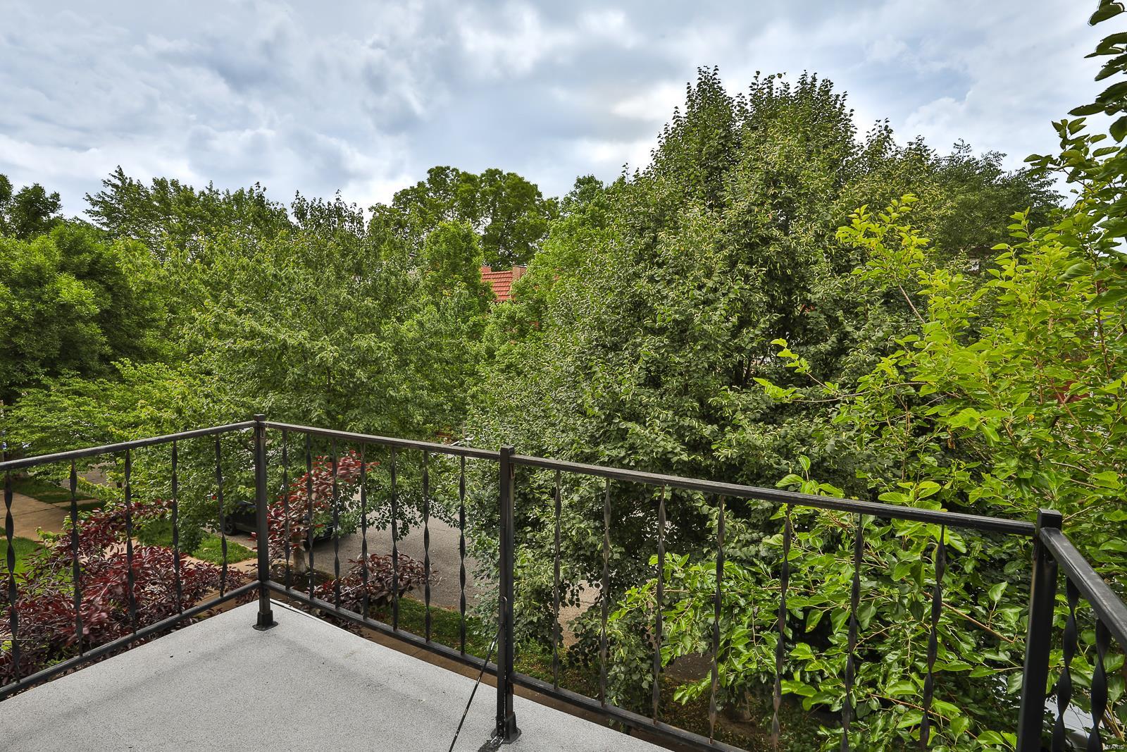 4053 Botanical Avenue