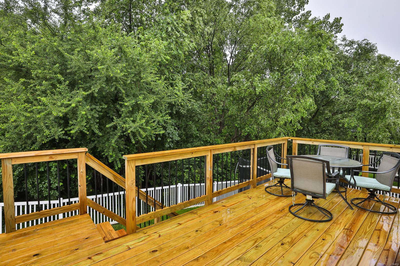 5009 Sweetbrier Court