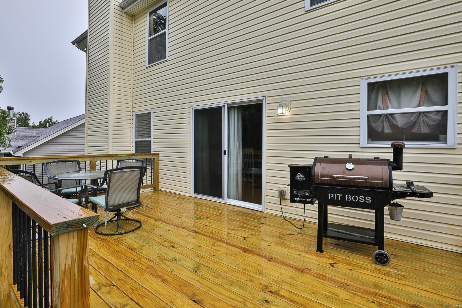 5009 Sweetbrier Court